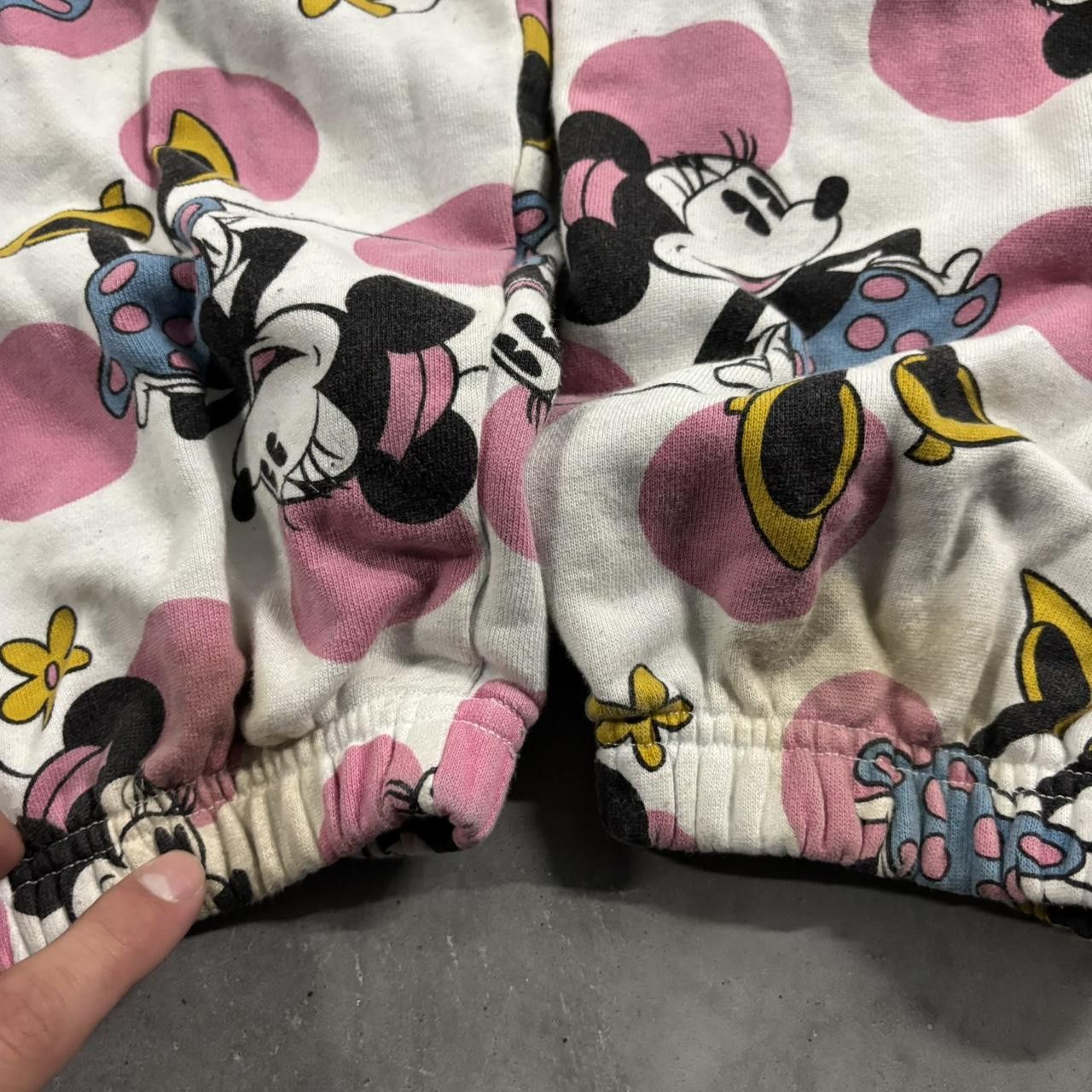 Disney Vintage Y2K/2000s Cute Disney Minnie Mouse White/Pink Essential Sweatpants! Size 30" / US 8 / IT 44 - 6 Thumbnail