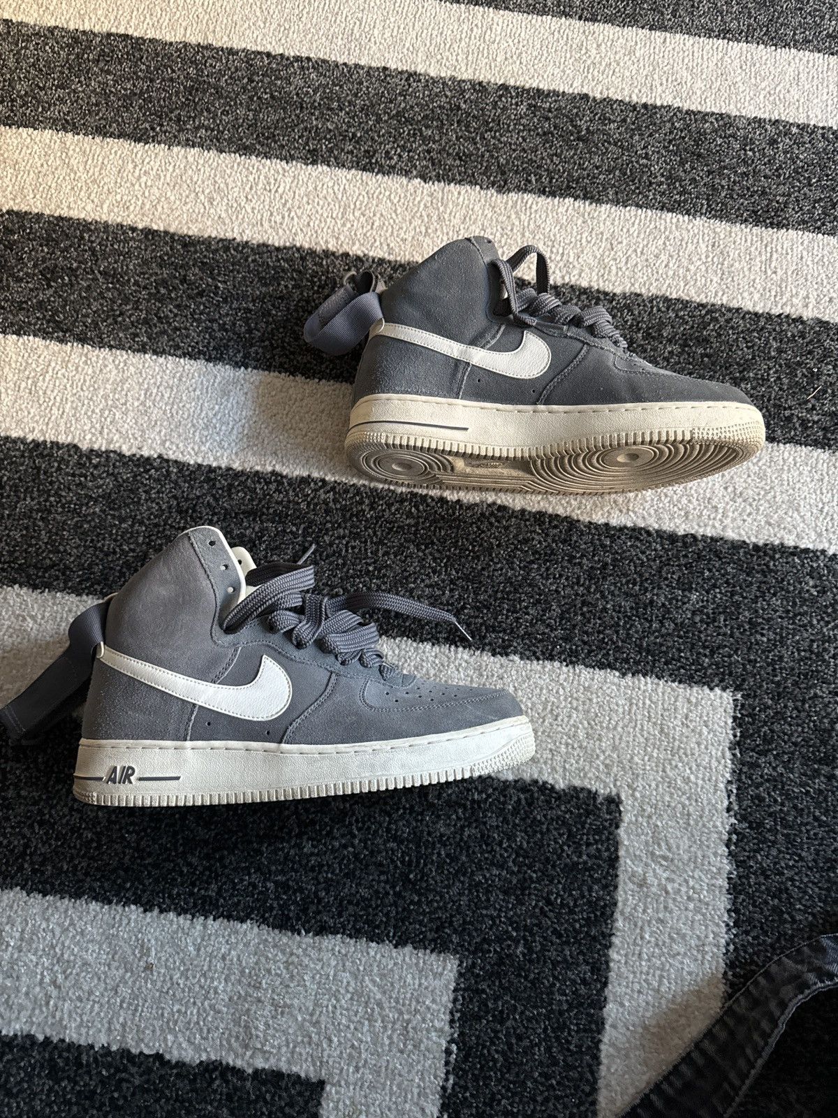 Nike Nike Air Force 1 High ‘07 Size US 9.5 / EU 42-43 - 4 Thumbnail