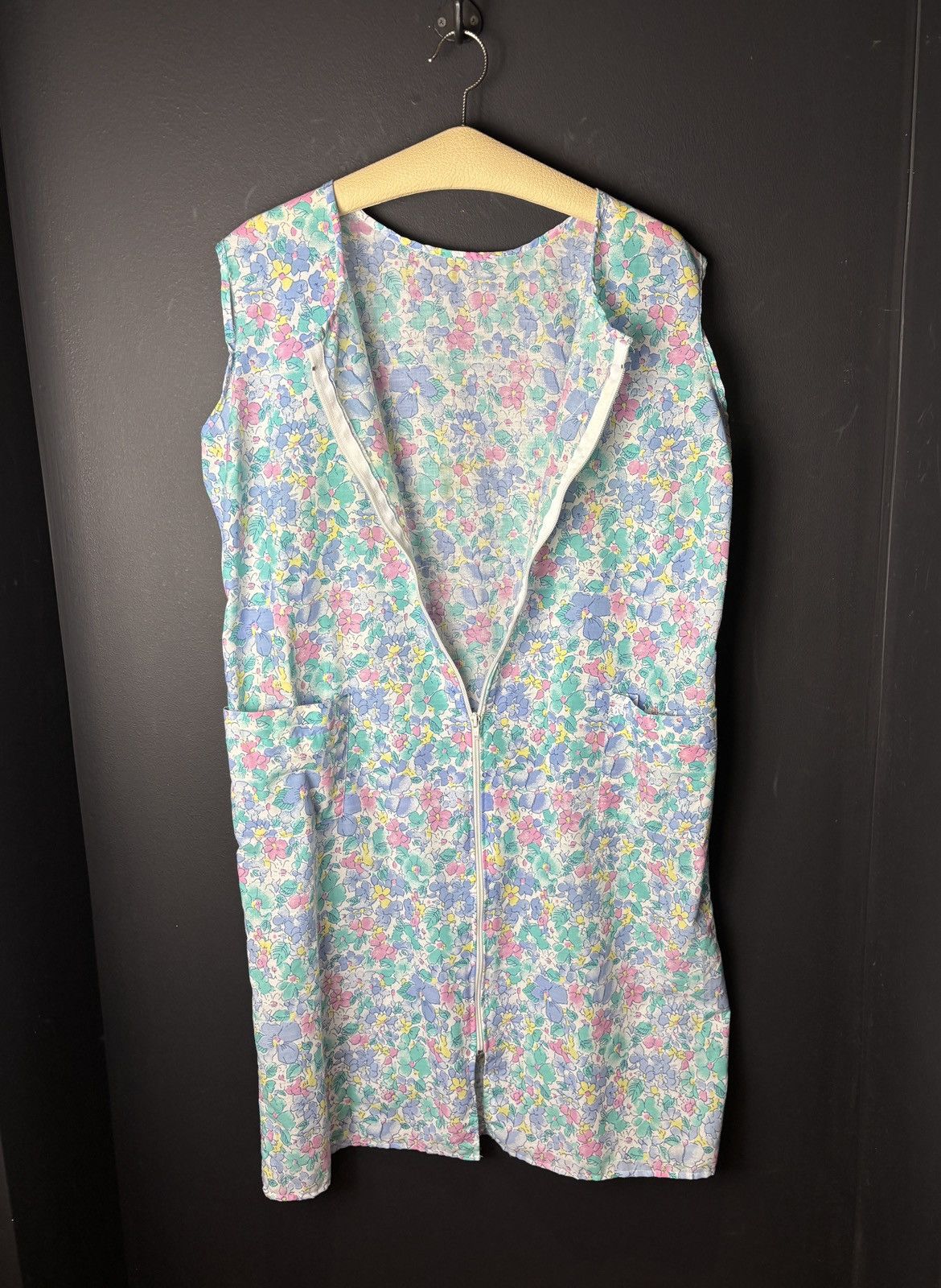 Vintage 1980s Lounge Dress Ugly Vintage Night Gown Zip Up Floral 70s Size ONE SIZE - 3 Thumbnail