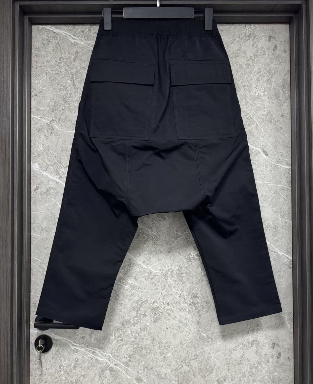 Rick Owens Rick Owens 8 Pants (MU Material) Size US 30 / EU 46 - 2 Thumbnail