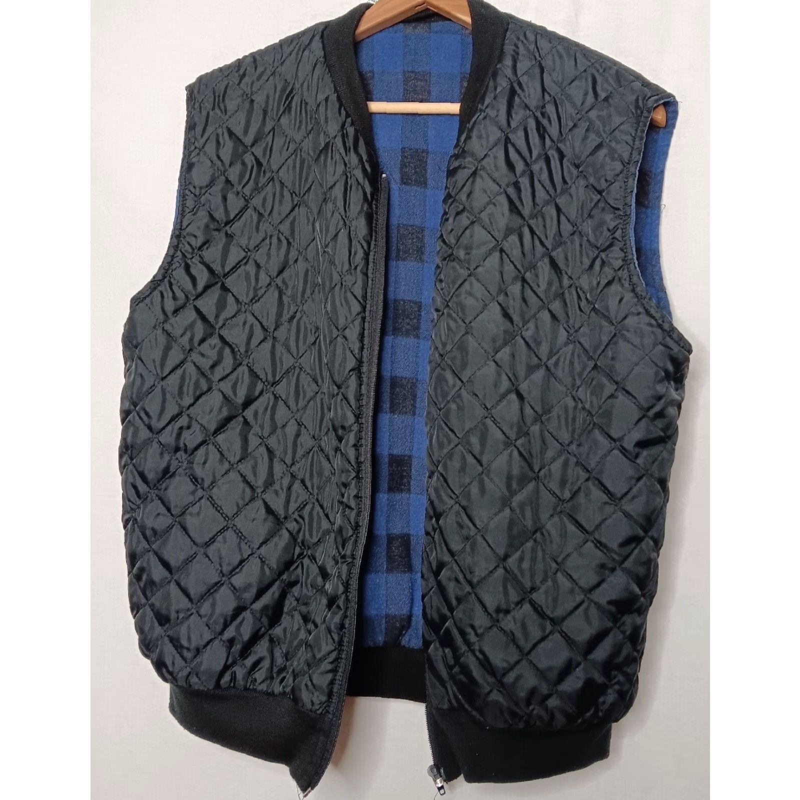Vintage VINTAGE Dickies Vest LargeBlue Buffalo Plaid Flannel Quilted Workwear Woolrich Insulated Lined Quilted Men Black/Blue Tailored Regular Short Zip Colla Size US L / EU 52-54 / 3 - 4 Thumbnail