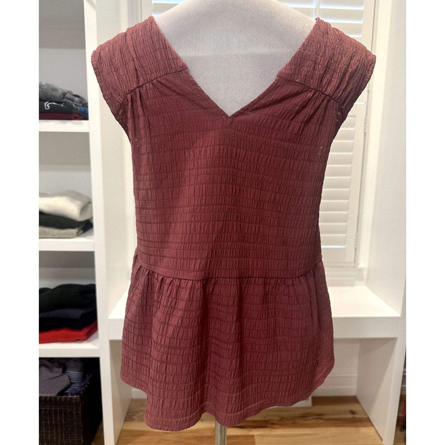 Loft Loft Sleeveless V Neck Textured Blush Rose Pink Blouse XS Size XS / US 0-2 / IT 36-38 - 5 Thumbnail