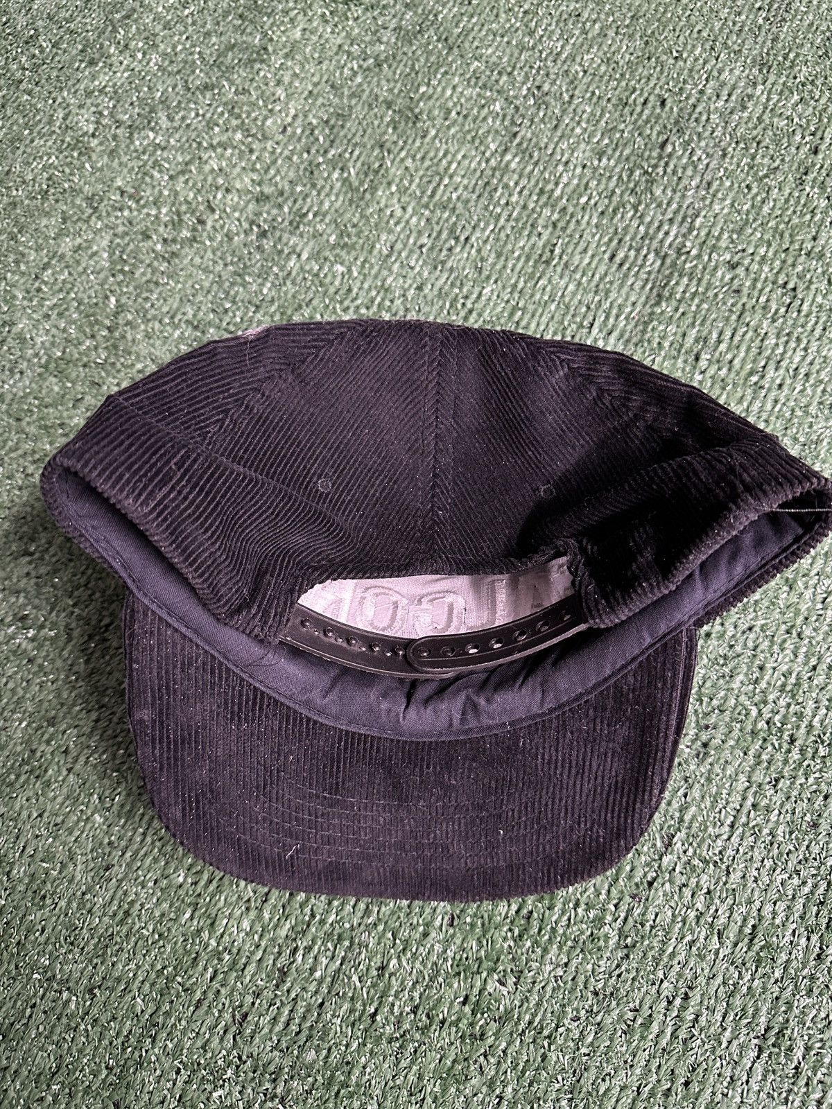 NFL VTG Atlanta Falcons Corduroy SnapBack Size ONE SIZE - 3 Thumbnail