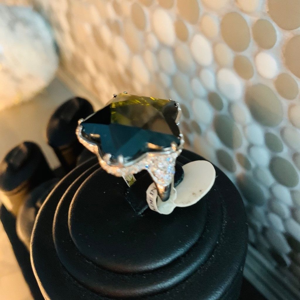 Other Sterling Silver statement Ring wgreen stone size 8 Size ONE SIZE - 3 Thumbnail