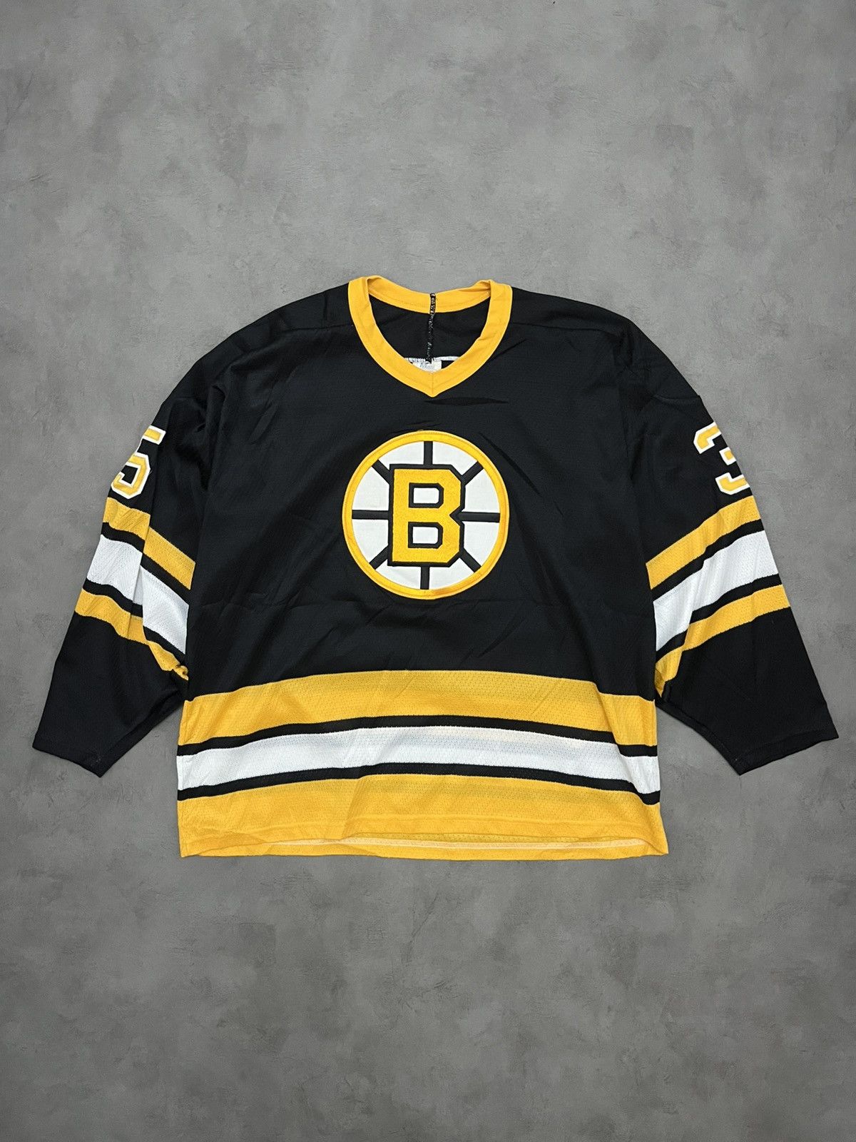 NHL Vintage CCM Boston Bruins NHL 35 Andy Moog hockey jersey Size US L / EU 52-54 / 3 - 2 Thumbnail