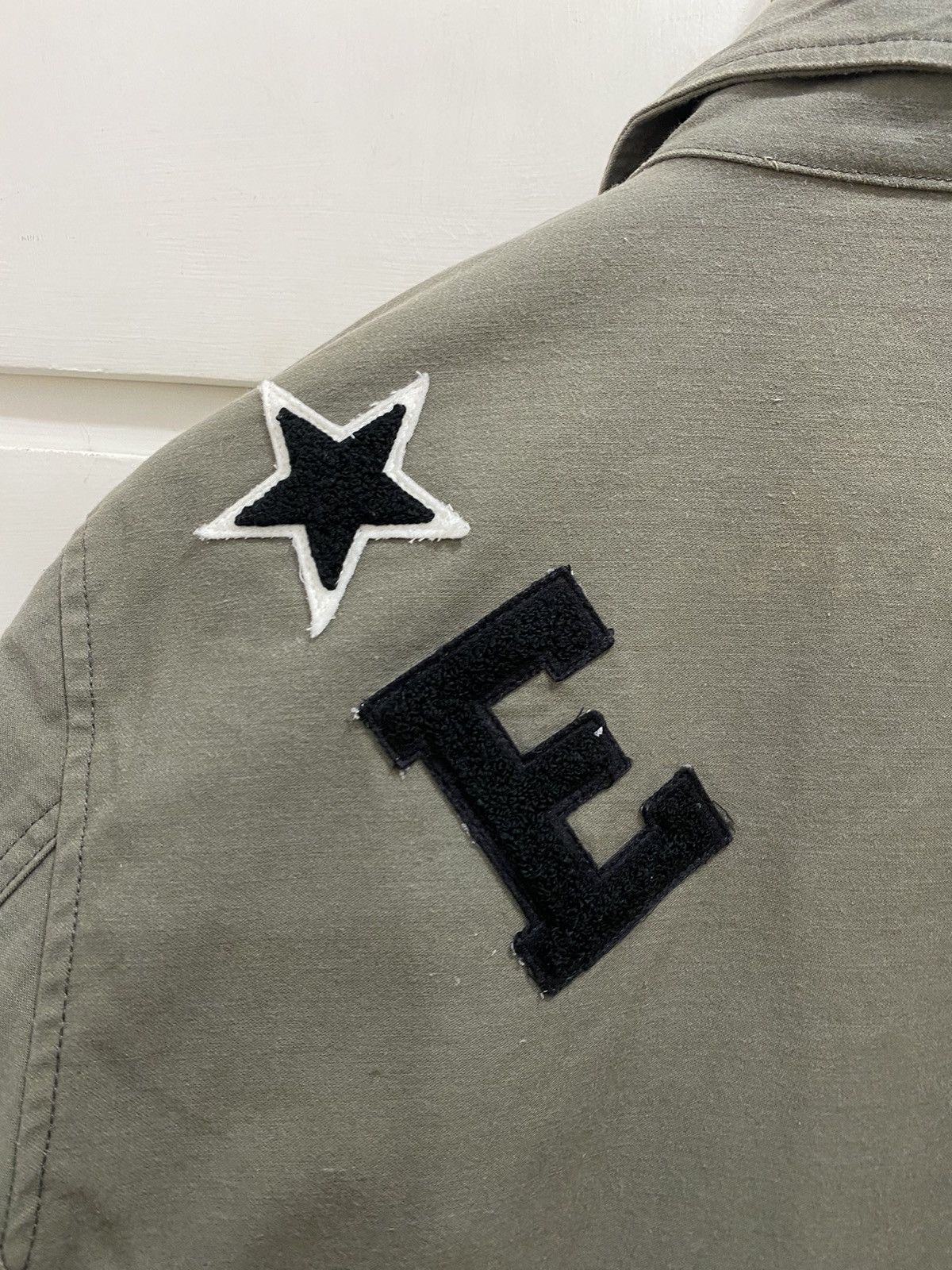 uniform experiment Rare Uniform Experiment M-51 Multi Wappen Parka, L used Size US L / EU 52-54 / 3 - 10 Thumbnail