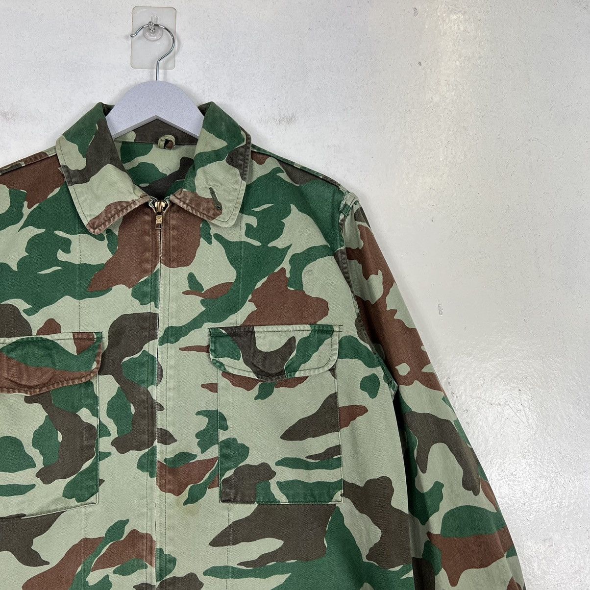 Japanese Brand 🔥 VINTAGE 1986 JAPANESE MILITARY WOODLAND CAMO SHIRT JACKET Size US M / EU 48-50 / 2 - 5 Thumbnail