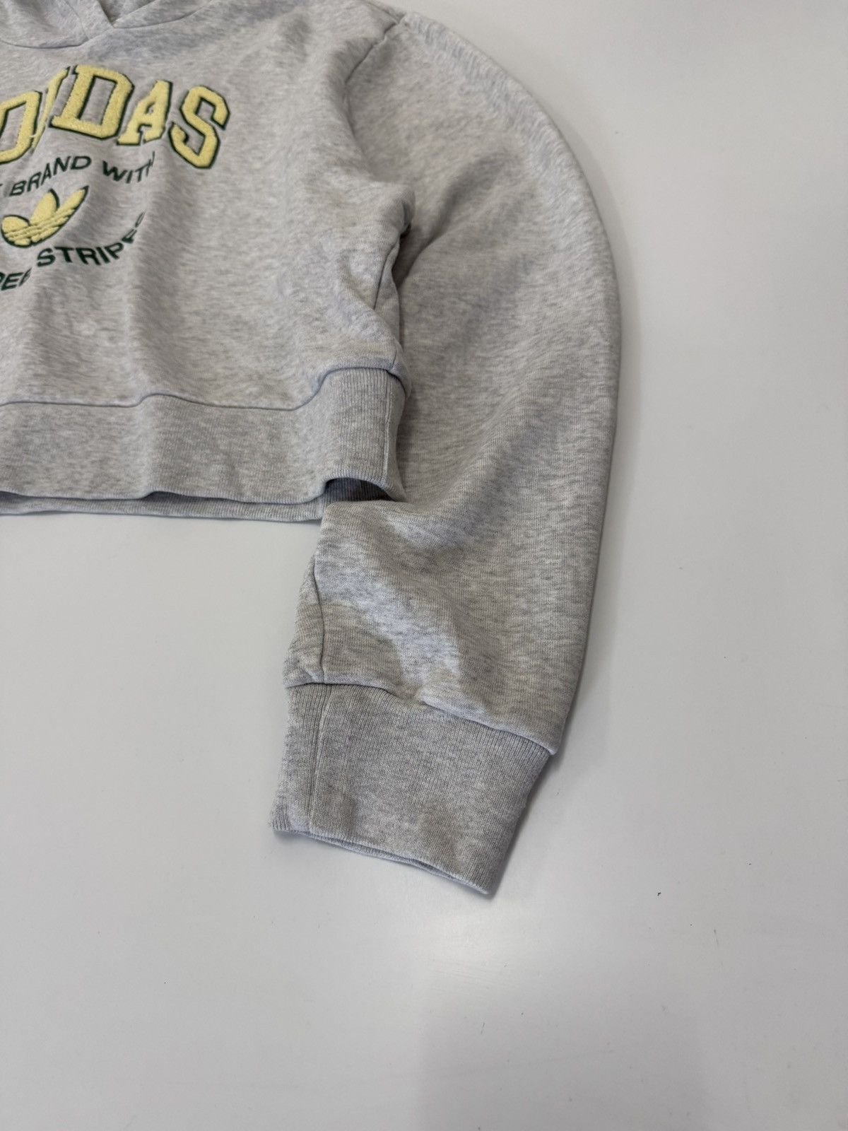 Adidas 🔥 Y2K Adidas Trefoil Sportwear Big Logo Croped Hoodie - L Size L / US 10 / IT 46 - 2 Thumbnail