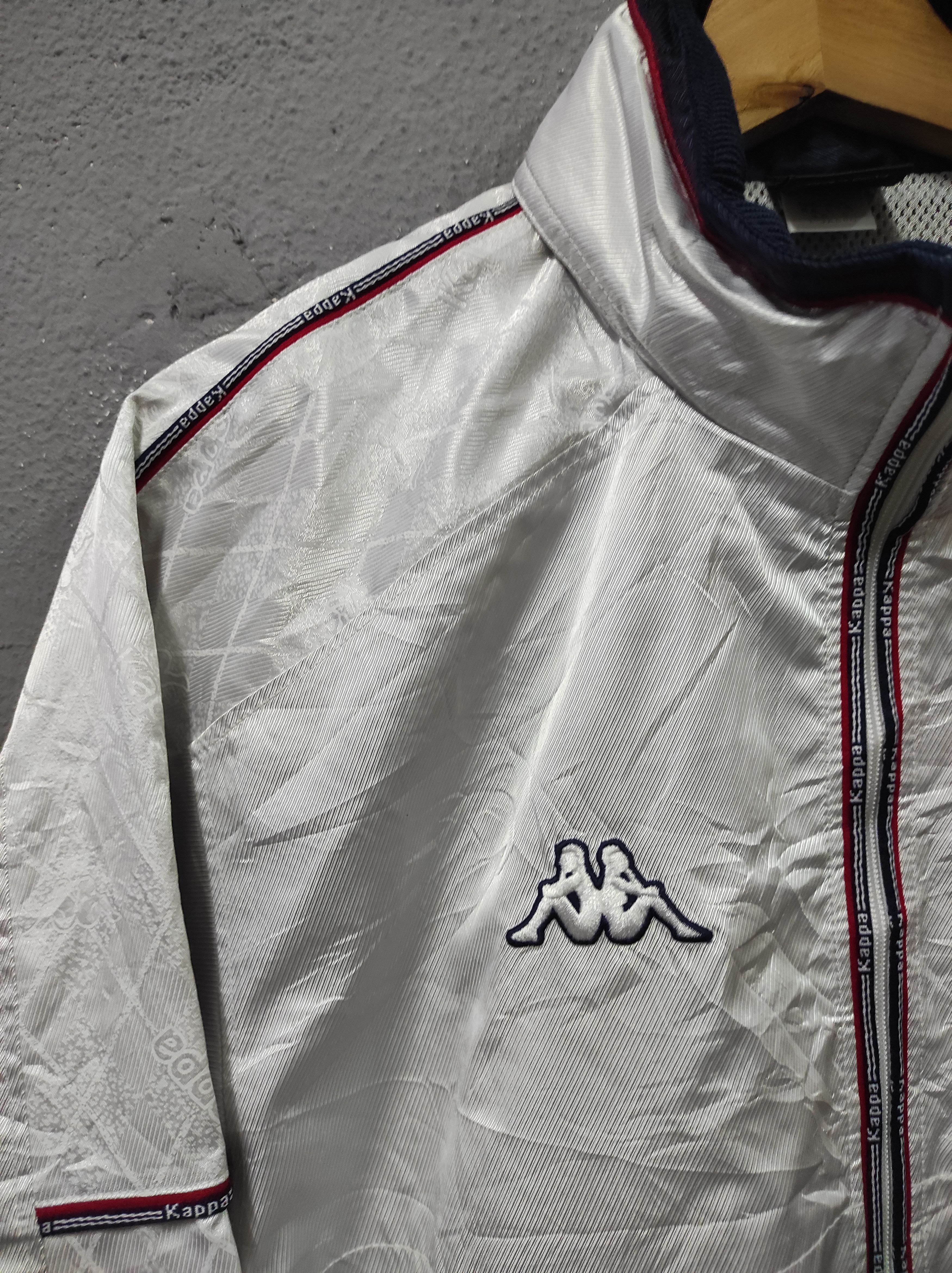 Japanese Brand × Kappa × Vintage KAPPA LIGHT JACKET HOODED Size US L / EU 52-54 / 3 - 4 Thumbnail