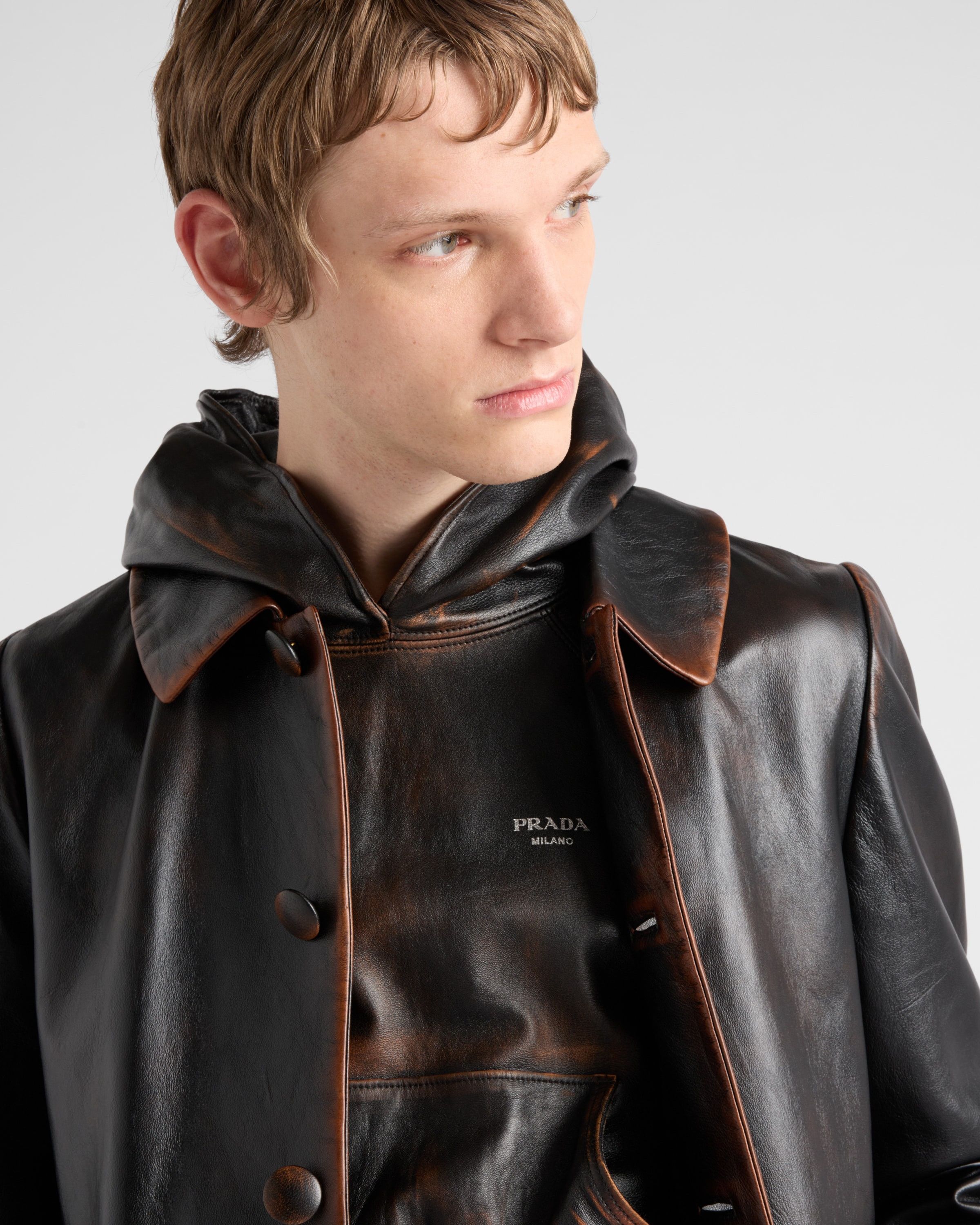 Prada o1bcso1str1025 Nappa Leather Coat in Black Size US M / EU 48-50 / 2 - 3 Thumbnail