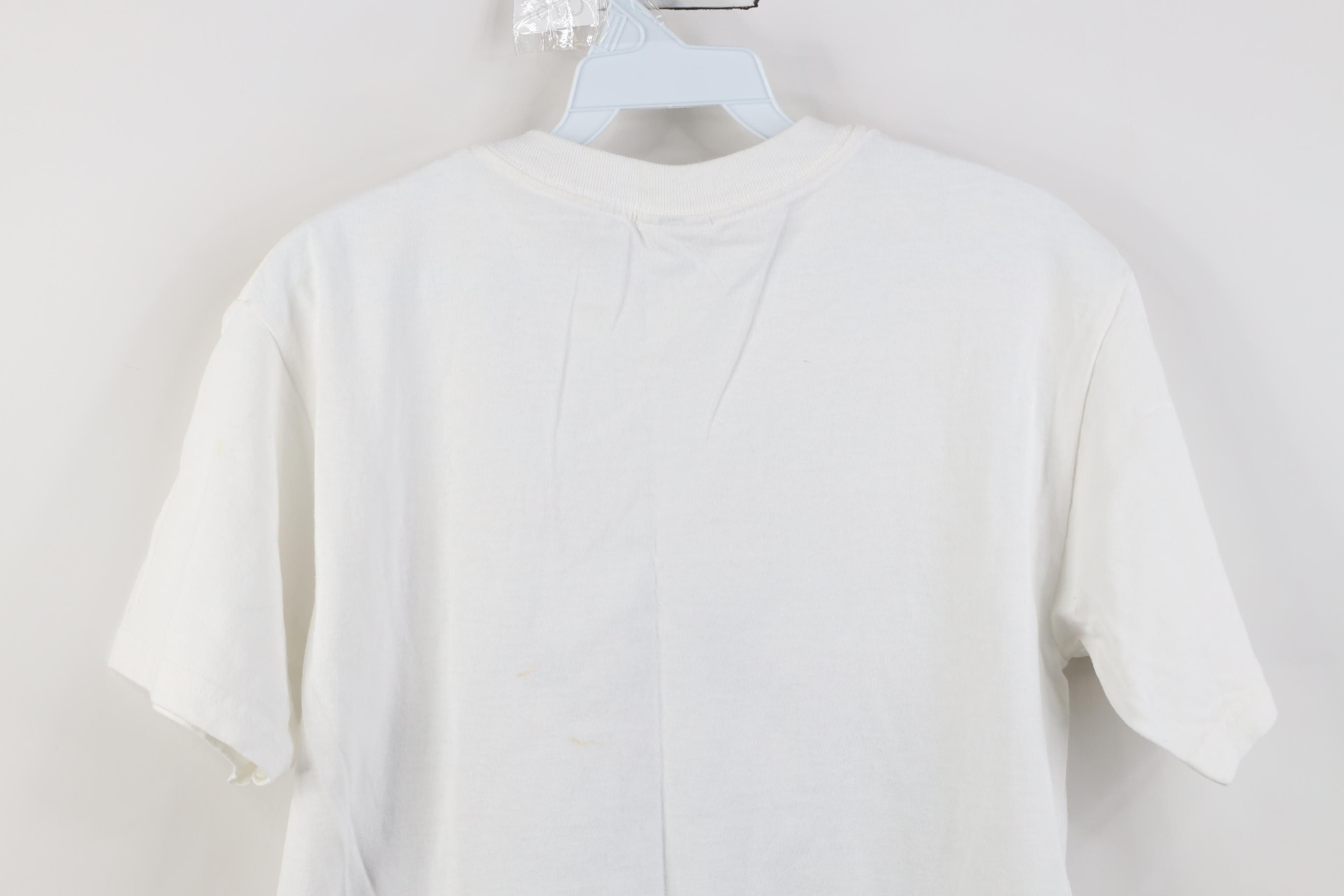 Vintage Vintage 90s Streetwear Nature Alaska Eagle T-Shirt White Size US S / EU 44-46 / 1 - 13 Thumbnail
