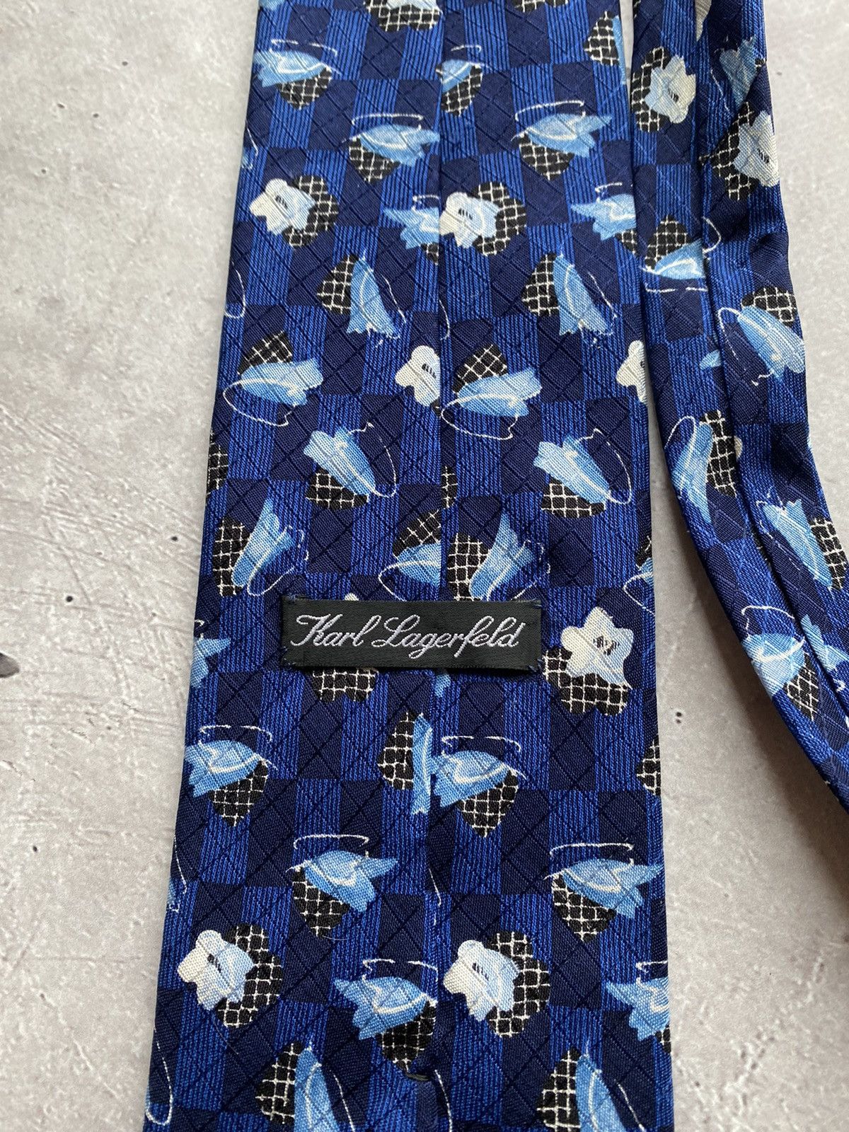 Designer Karl Lagerfeld Paris Designer Luxury Textured Silk Blend tie Size ONE SIZE - 2 Thumbnail