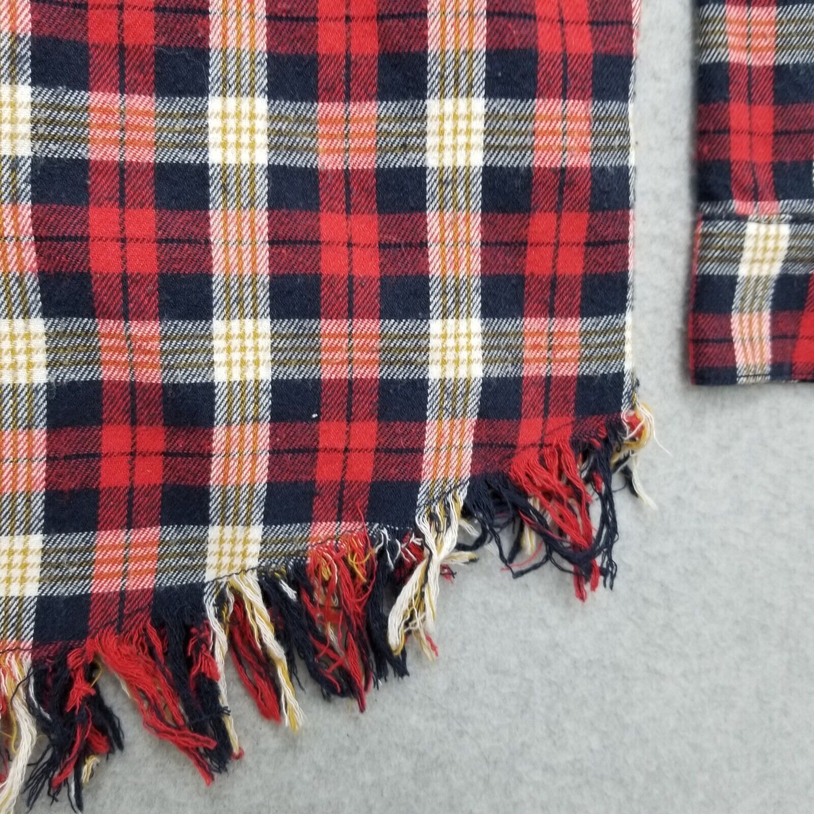 Other Entro Shirt Womens Small Plaid Flannel Button Up Pockets Size S / US 4 / IT 40 - 2 Thumbnail