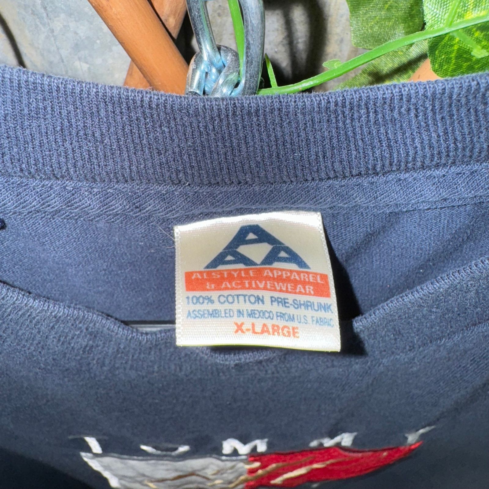 Tommy Hilfiger Vintage Y2K Tommy Hilfiger sports embroidered 1990s t-shirt Size US XL / EU 56 / 4 - 3 Thumbnail