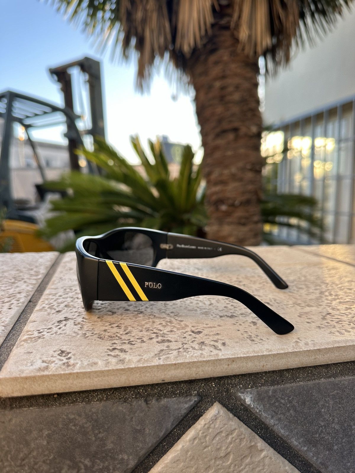 Polo Ralph Lauren Polo Ralph Lauren Sunglasses 4057 Size ONE SIZE - 4 Thumbnail