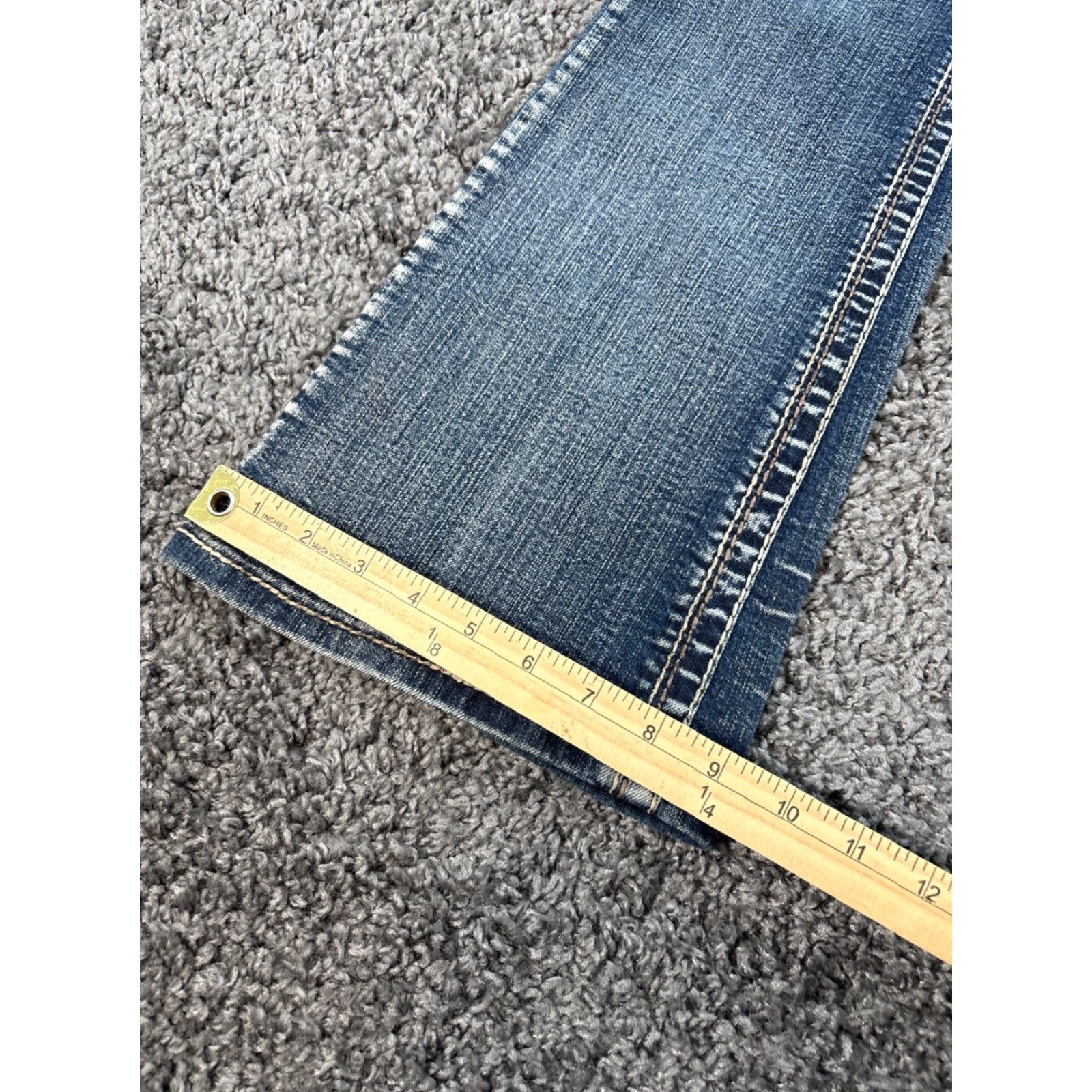 Vintage **Ariya Jeans Womens Blue Boot Cut Distressed Embroidered Stitch** User: Ariya Jeans Womens Blue Boot Cut Distressed Embroidered Stitch Size 32" / US 10 / IT 46 - 4 Thumbnail