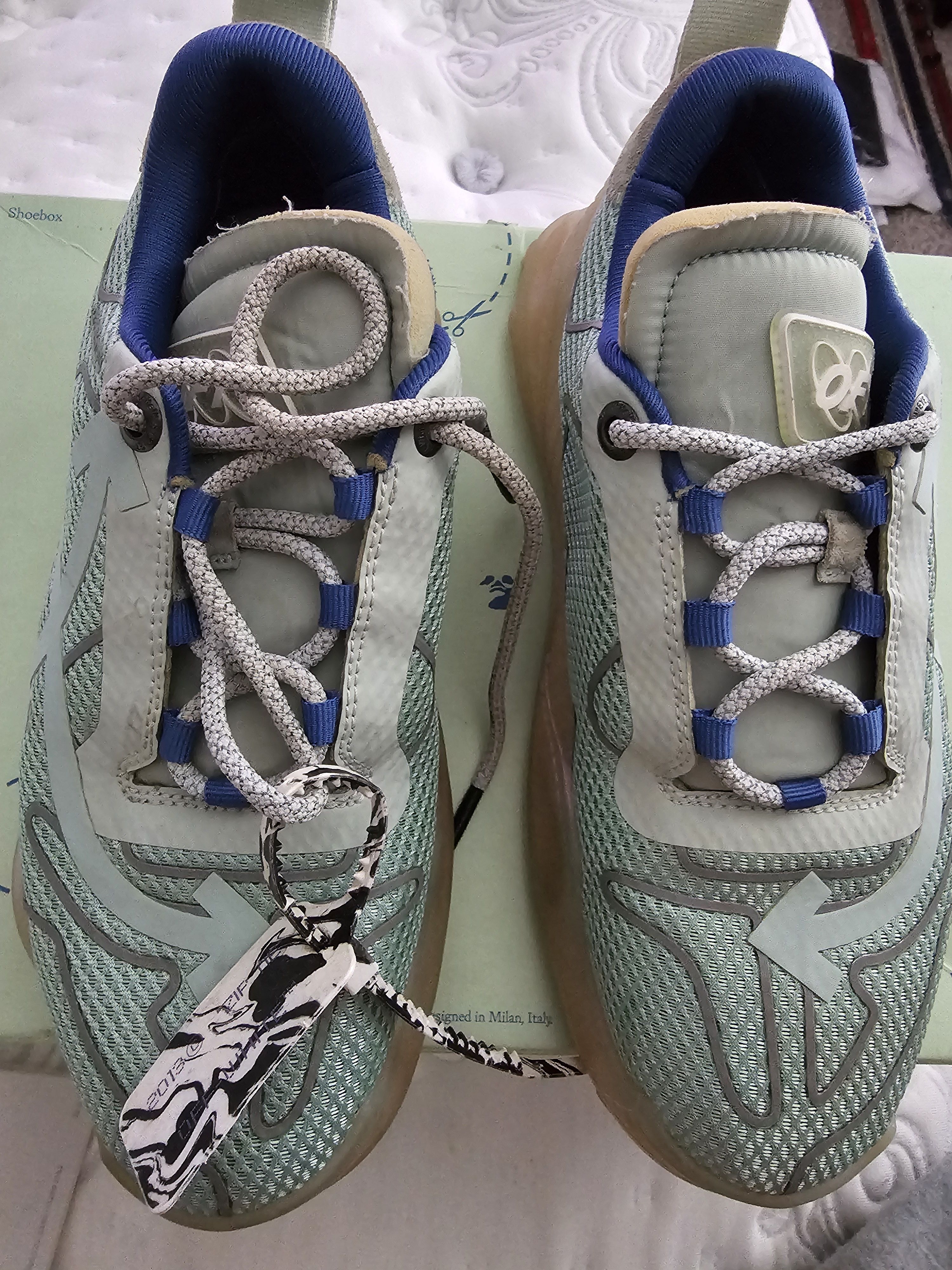 Off-White Odsy Trainer Glow Sail Shoes