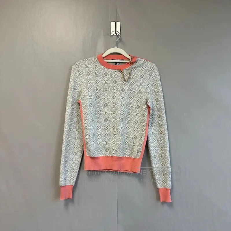 Louis Vuitton Louis Vuitton XXS Grey Wool Women's Sweater . Size XXS / US 00 / IT 34 - 1 Thumbnail