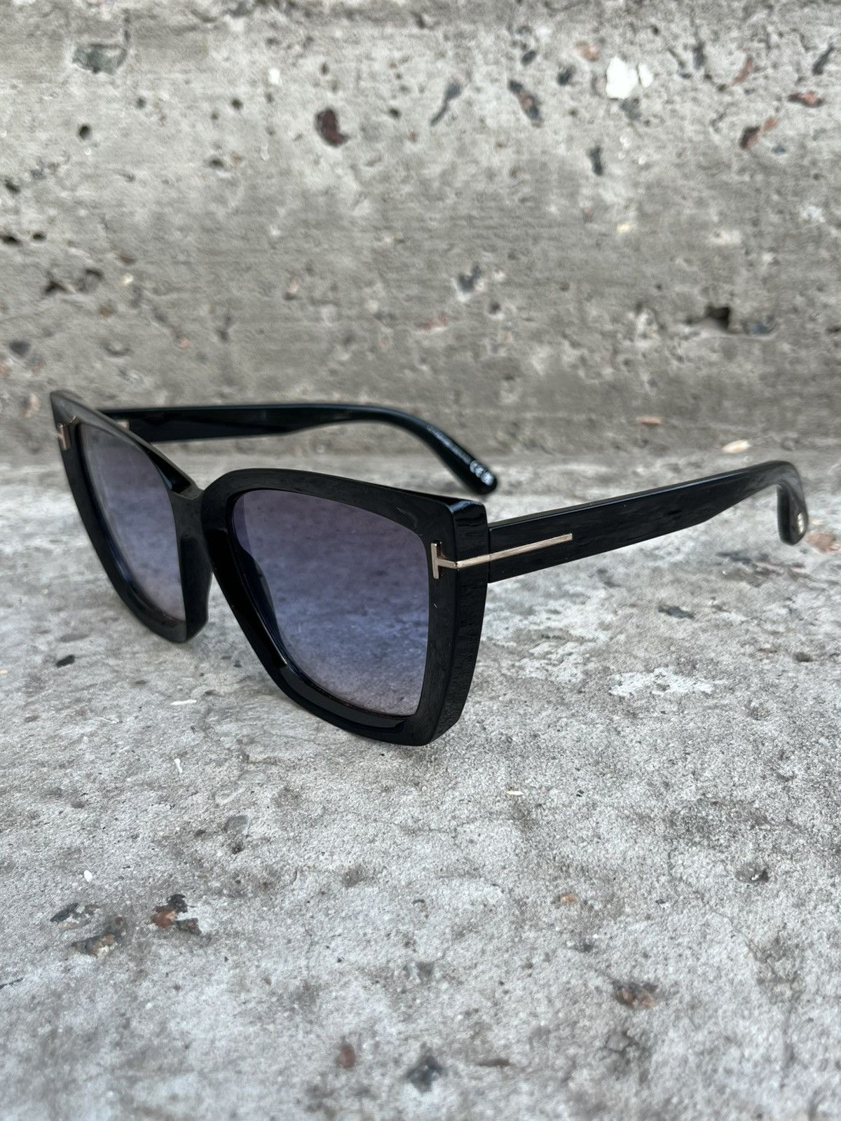 Tom Ford Tom Ford Scarlet-02 TF920 Sunglasses Size ONE SIZE - 1 Thumbnail