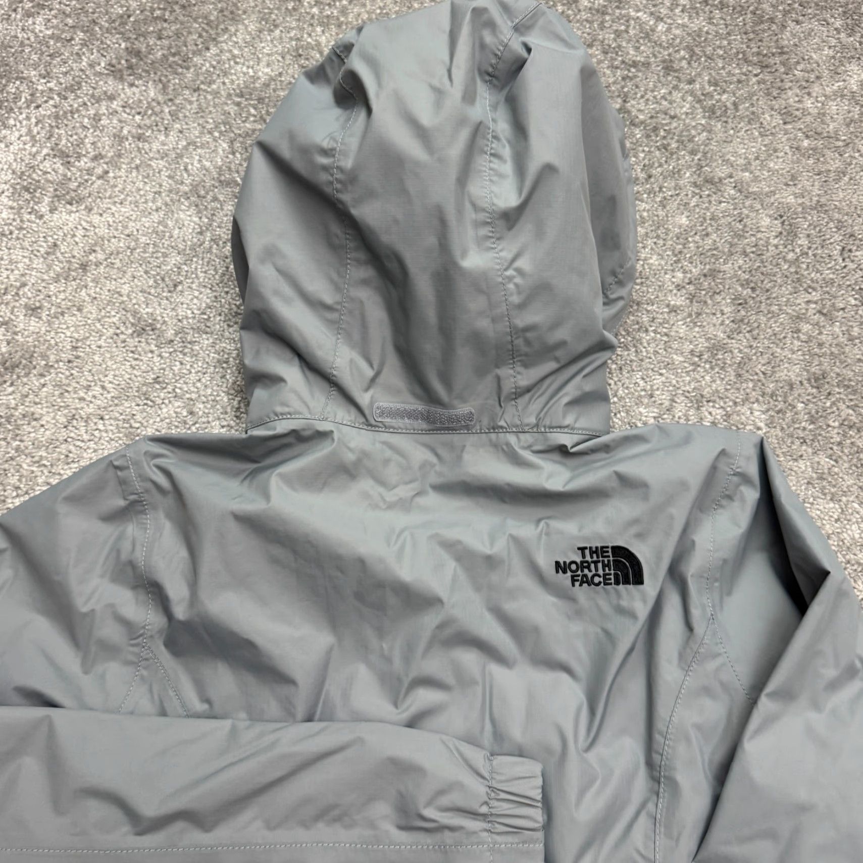 The North Face The North Face DryVent Resolve 2 Windbreaker Hoodie Jacket Womens XS Gray Nylon Size XS / US 0-2 / IT 36-38 - 4 Thumbnail