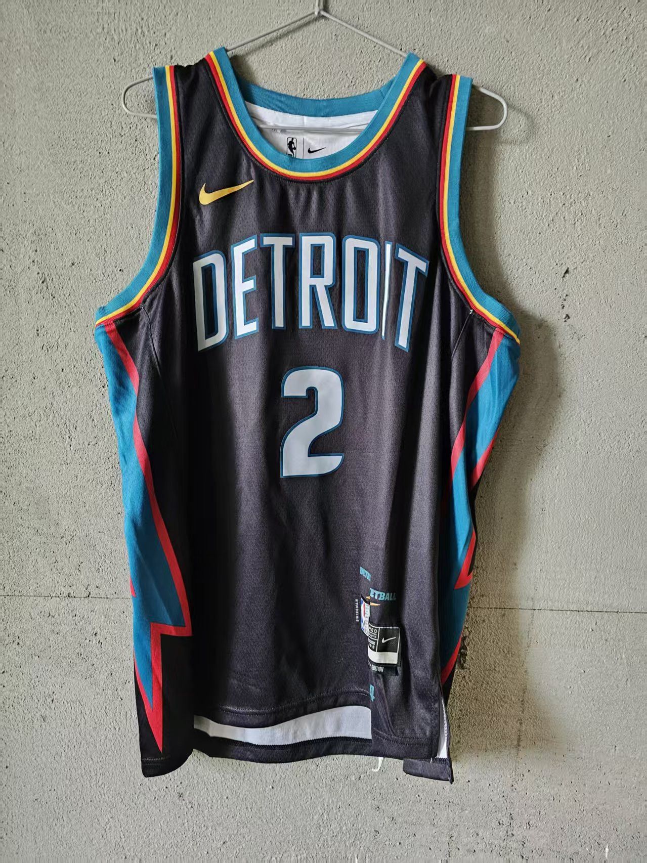 NBA Detroit Pistons 2 Cade Cunningham Jersey Size US L / EU 52-54 / 3 - 1 Thumbnail