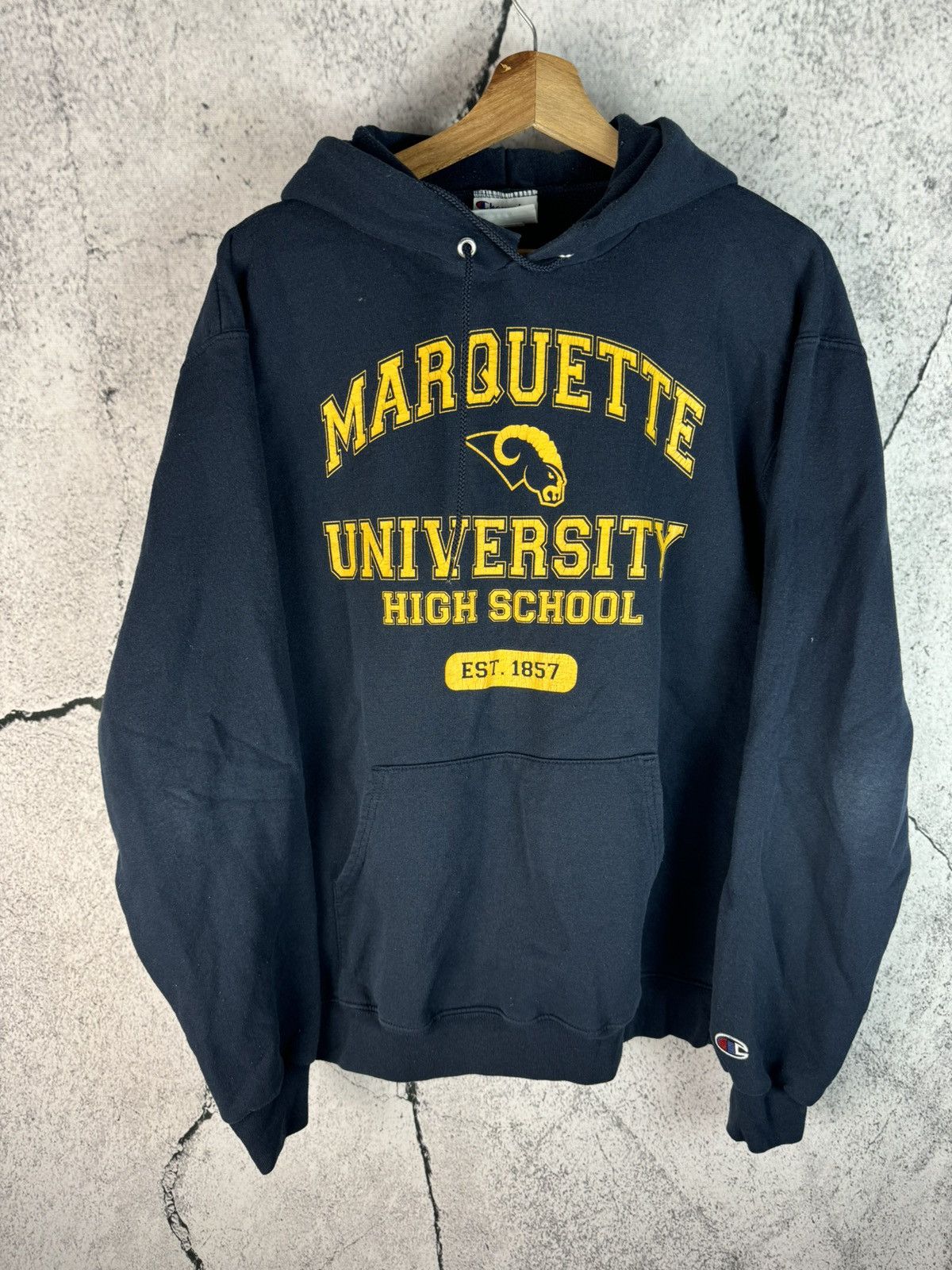 Champion Vintage Marquette University Champion Crewneck Sweatshirt Size US L / EU 52-54 / 3 - 1 Thumbnail
