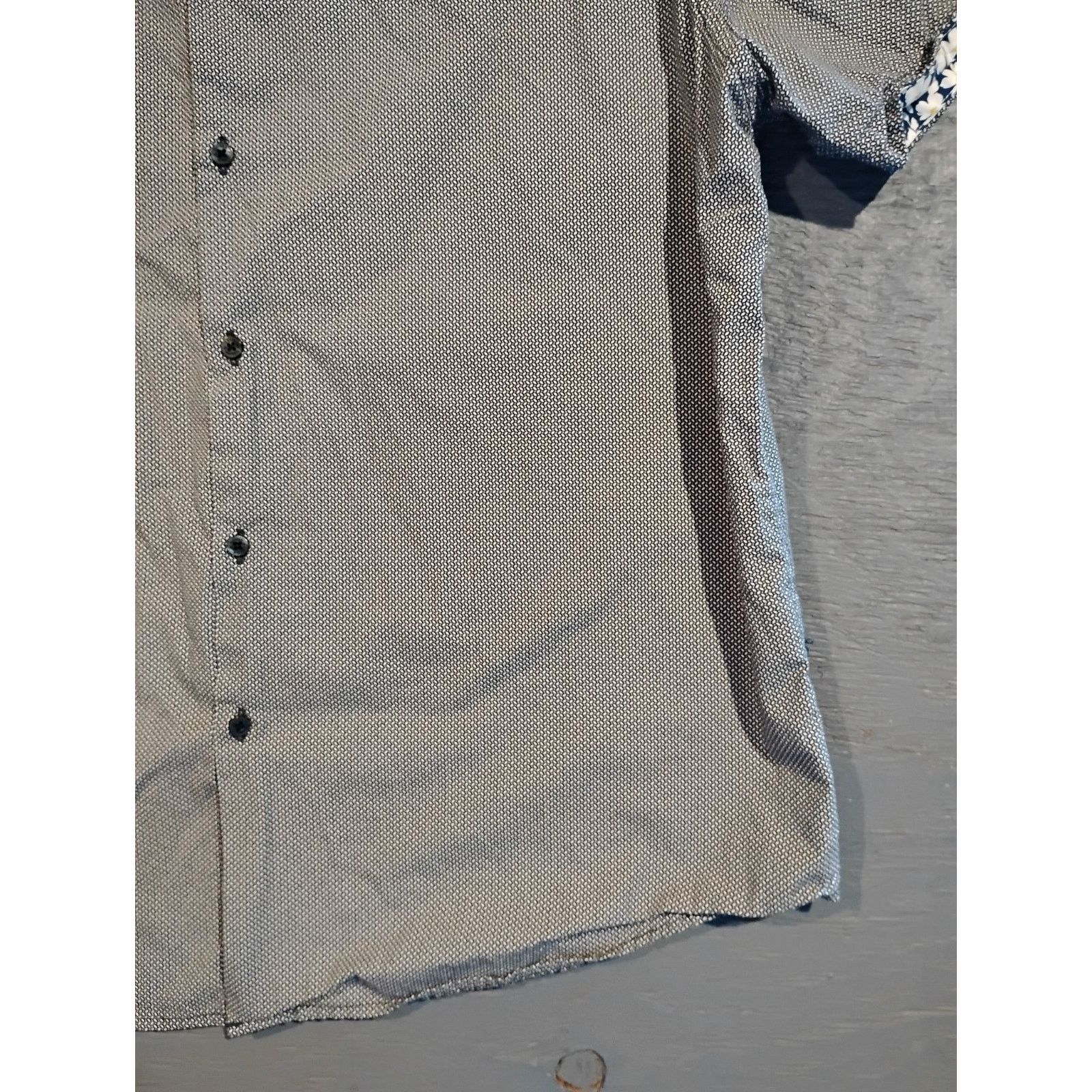 Other D & F (XL) Floral Interior Gray Button Dress Shirt Size US XL / EU 56 / 4 - 6 Thumbnail