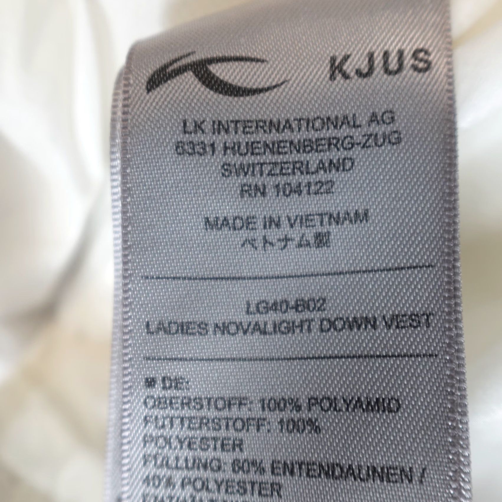 KJUS VINTAGE KJUS Vest Tall M Womens White Full Zip Lightweight Down Size M / US 6-8 / IT 42-44 - 3 Thumbnail