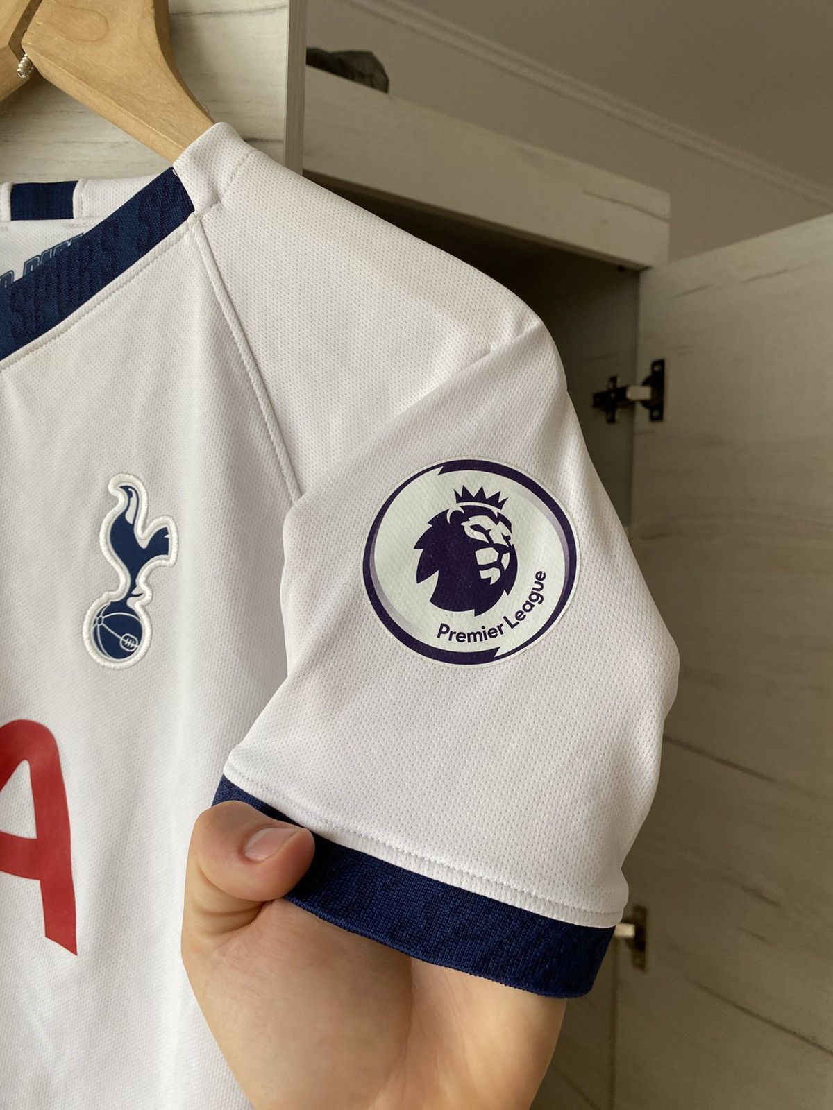Nike Tottenham Hotspur Son #7 Jersey Youth XL Spurs Home Shirt Size US XS / EU 42 / 0 - 7 Thumbnail