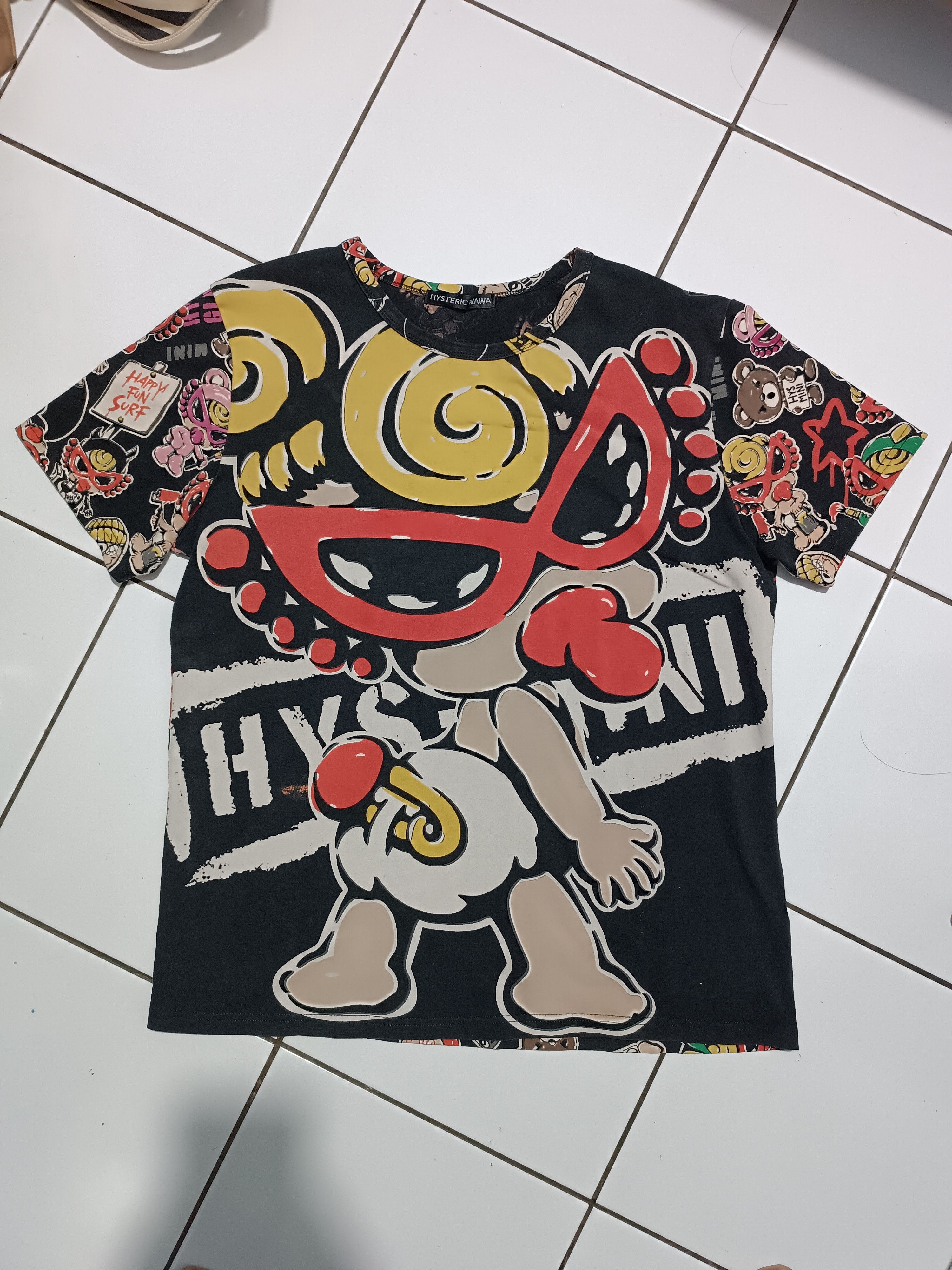 Japanese Brand Vintage Cute Baby Over Print Tee Size US M / EU 48-50 / 2 - 6 Thumbnail