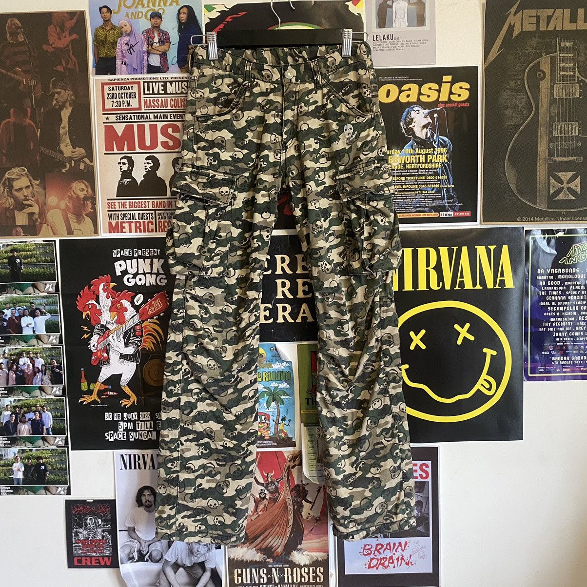 Vintage Vintage Rad Custom Special Sherpa Lined Skull Print Pants Size US 26 / EU 42 - 1 Thumbnail