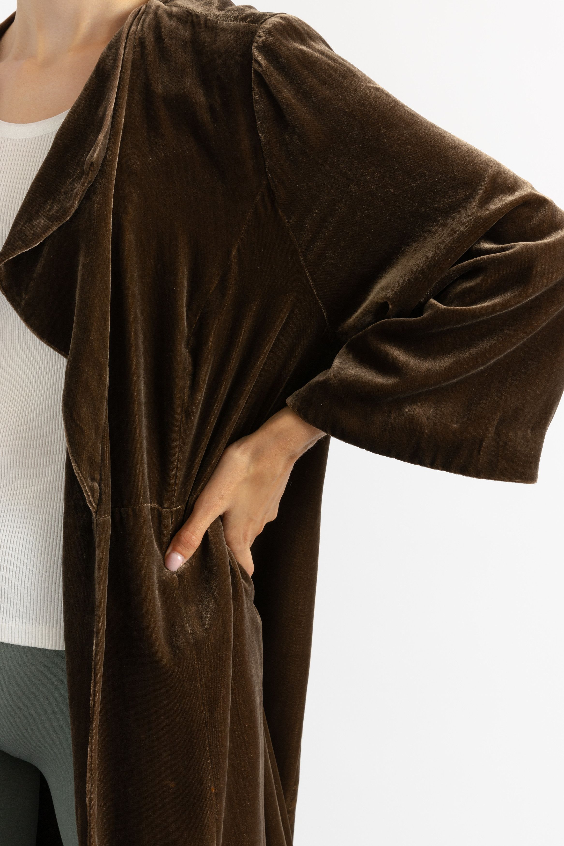 Vintage Long Velvet Corduroy Coat for Women 8690 Size ONE SIZE - 8 Thumbnail