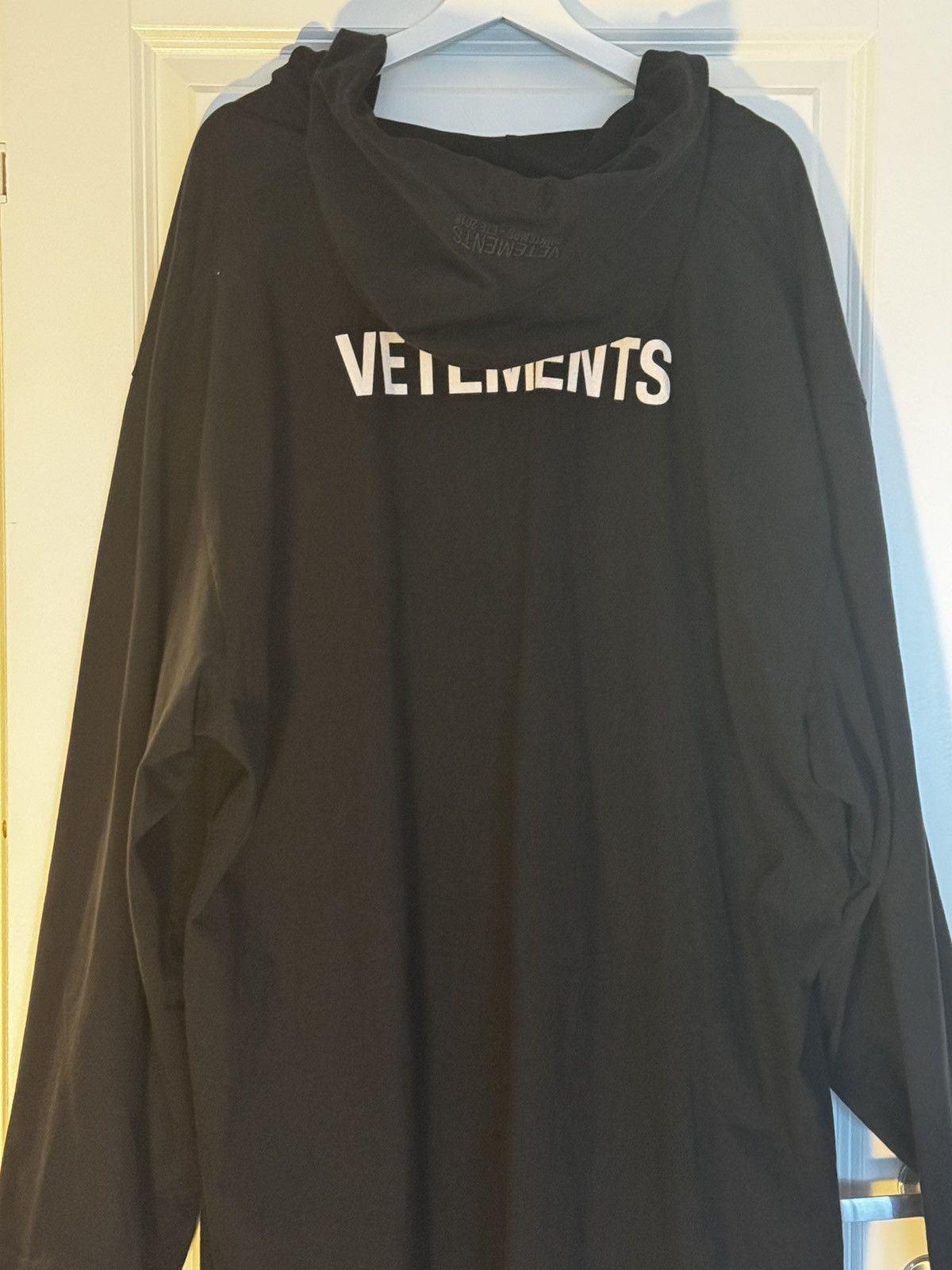 Vetements Vetements Over Sized T-shirt Hoodie Rain Coat Size US M / EU 48-50 / 2 - 3 Thumbnail