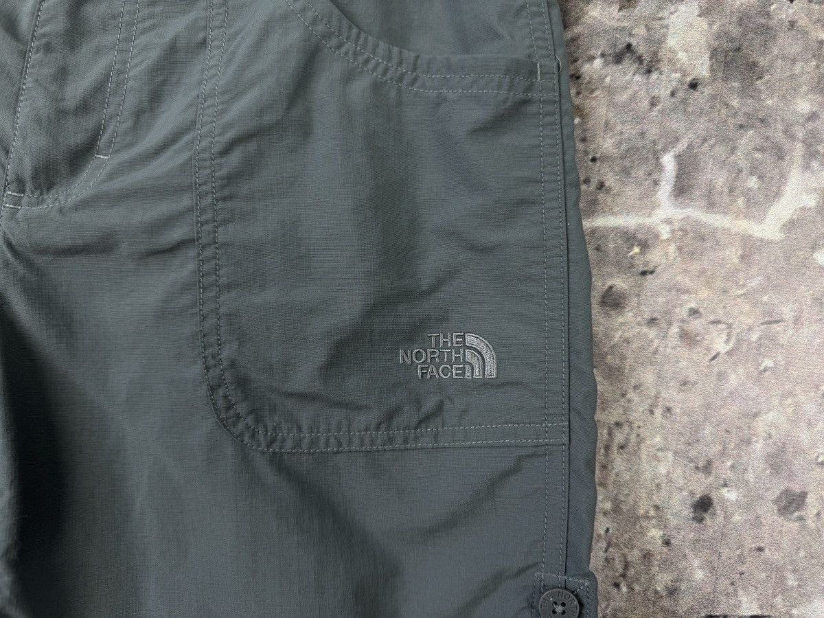 Arc'teryx × The North Face Women’s The North Face Shorts Outdoor Size EU 8 Size 30" / US 8 / IT 44 - 5 Thumbnail