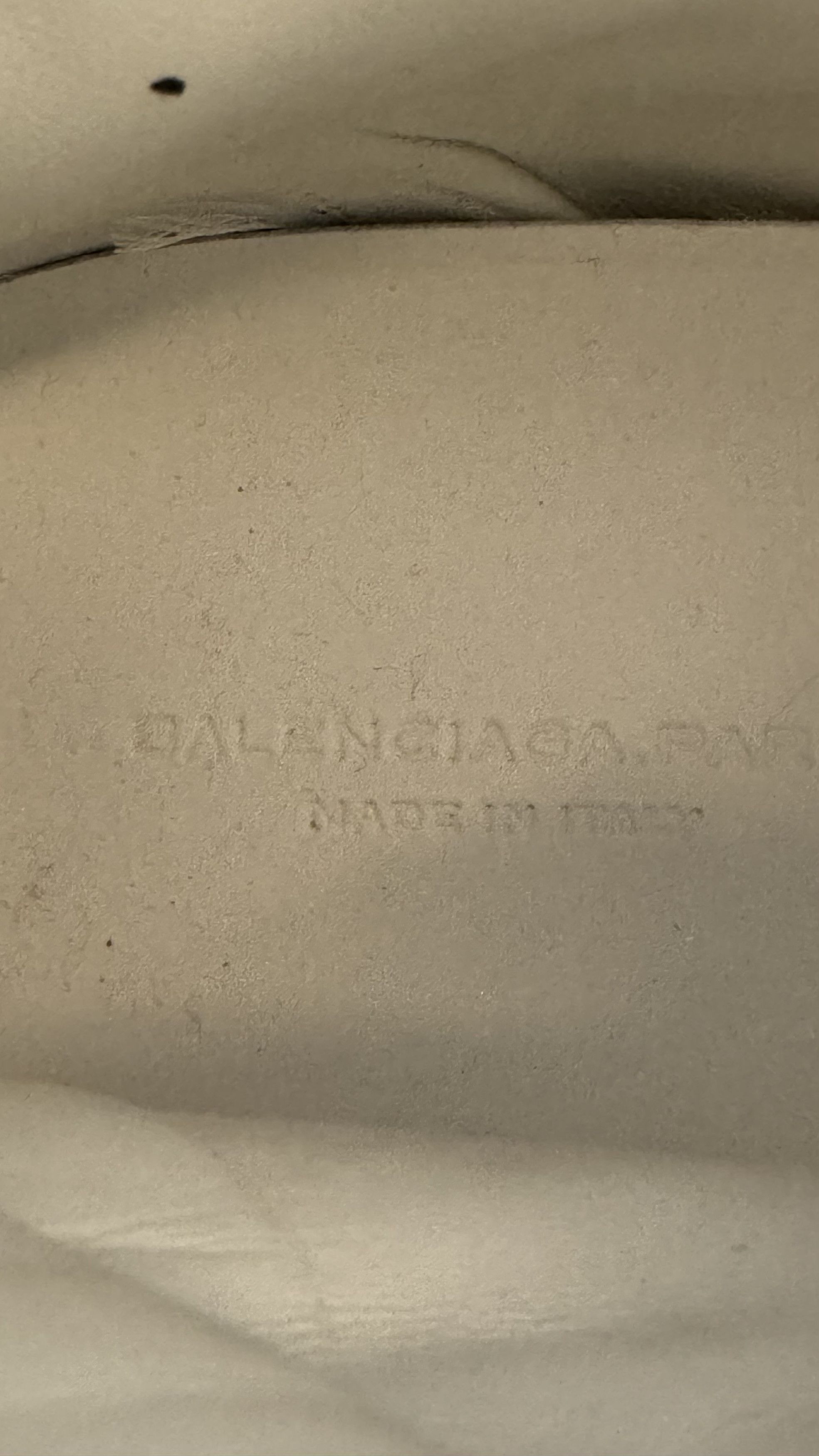 Balenciaga Balenciaga High-Top Sneakers Multicolor EU 40 / US 7 Italy Size US 7 / EU 40 - 8 Thumbnail