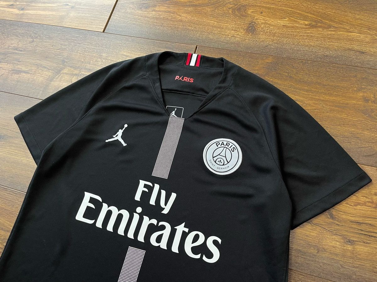 Jordan Brand Paris Saint-Germain X Jordan 2018-2019 Third Nike PSG jersey Size US S / EU 44-46 / 1 - 2 Thumbnail