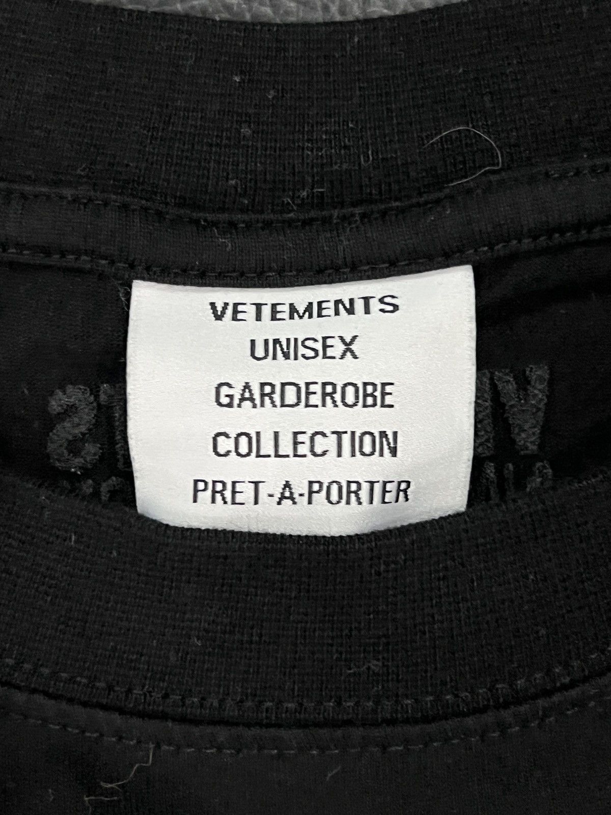 Vetements Vetements FW21 Lookbook “CIA” T-Shirt Size US M / EU 48-50 / 2 - 13 Thumbnail