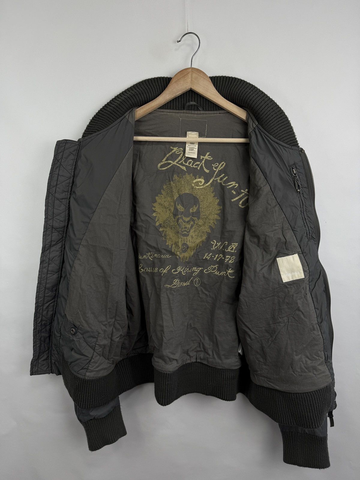 Diesel × Diesel Black Gold × Japanese Brand 🇯🇵 Diesel Japan Style Bomber Jacket Retro Kapital Style Rare Size US XL / EU 56 / 4 - 7 Thumbnail