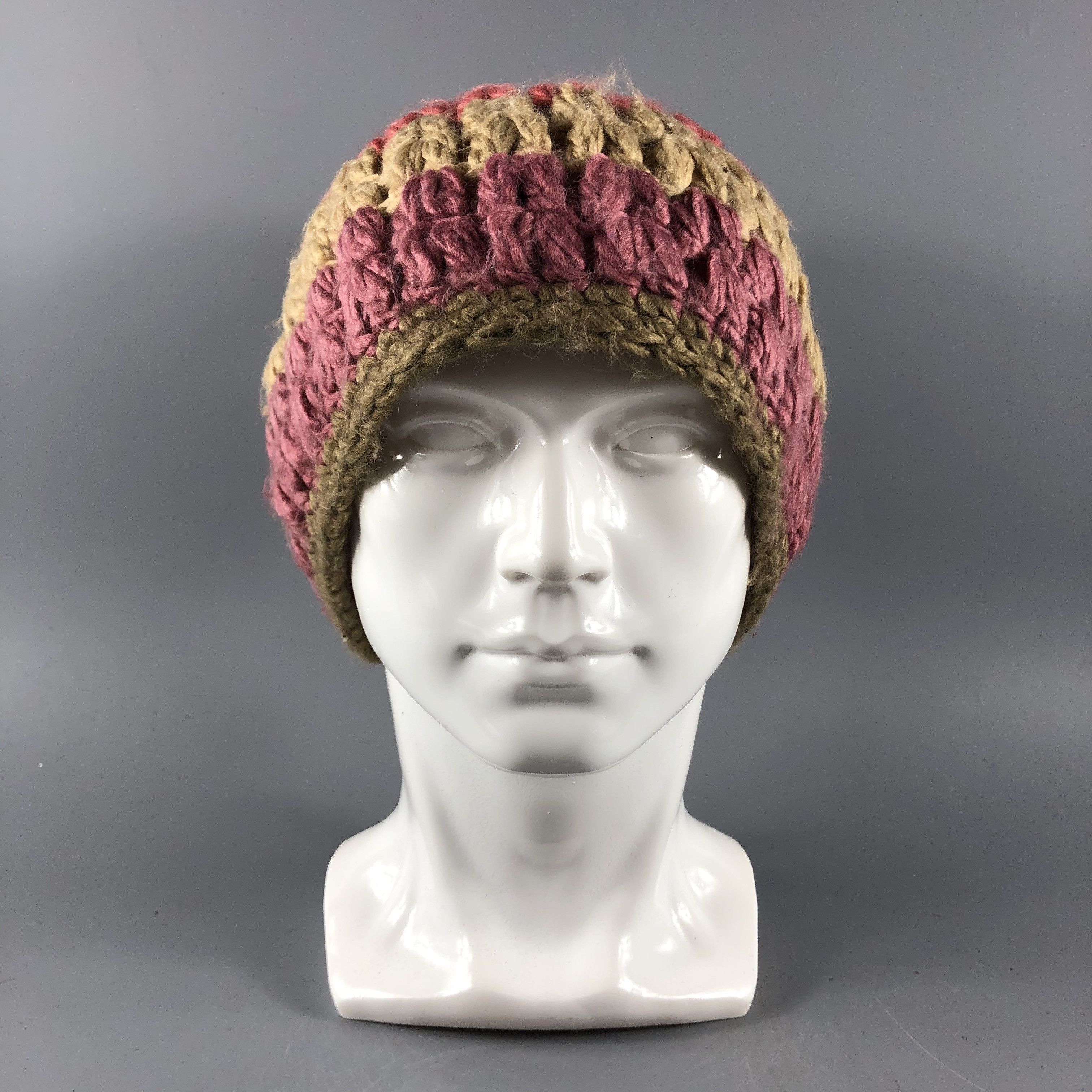 image of Vintage Hats Kissmark Beanie Crochet Snow Cap B857, Men's
