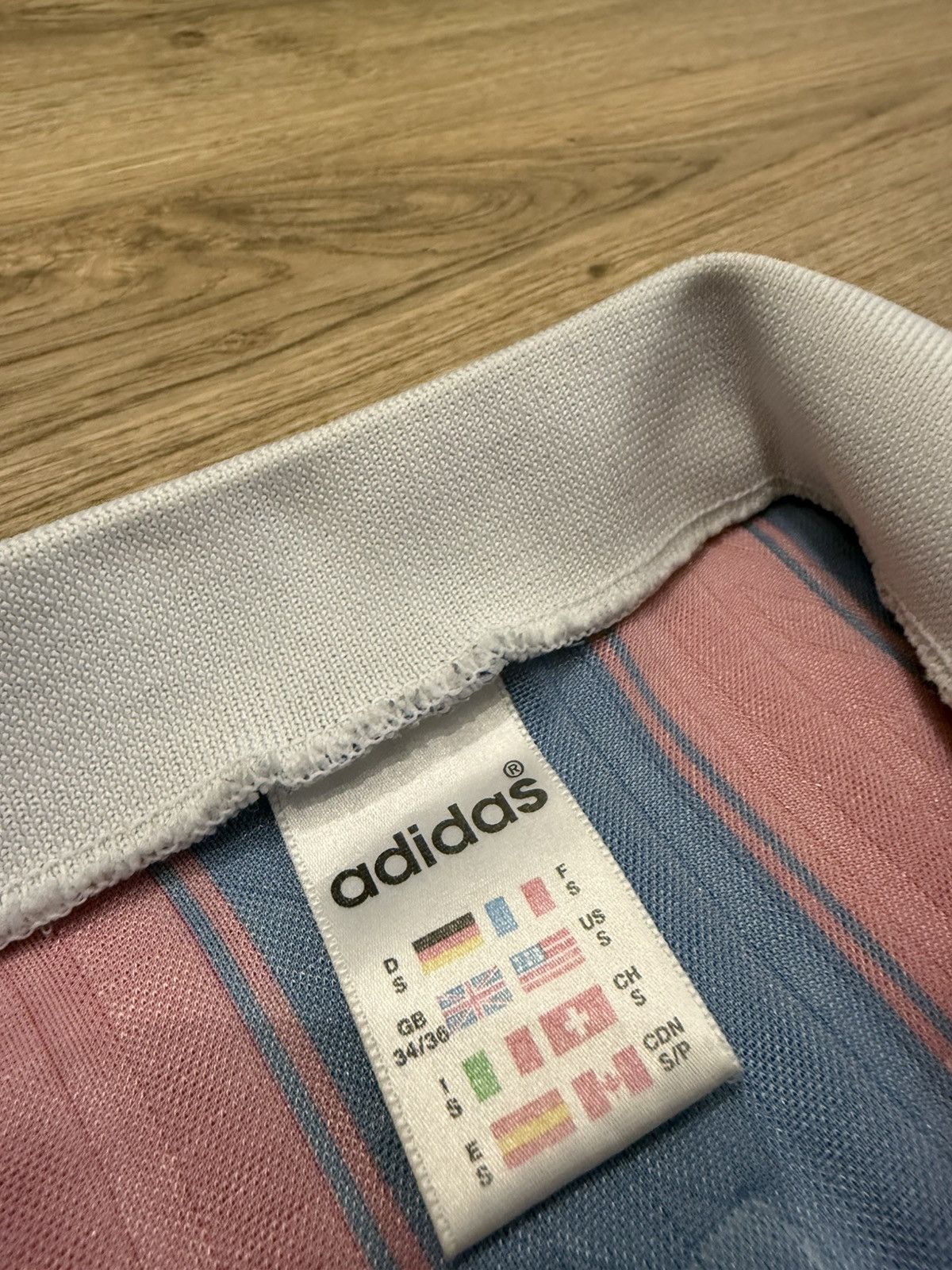 Adidas Adidas Bayern Munich 1995 1997 home soccer jersey football Size US S / EU 44-46 / 1 - 3 Thumbnail