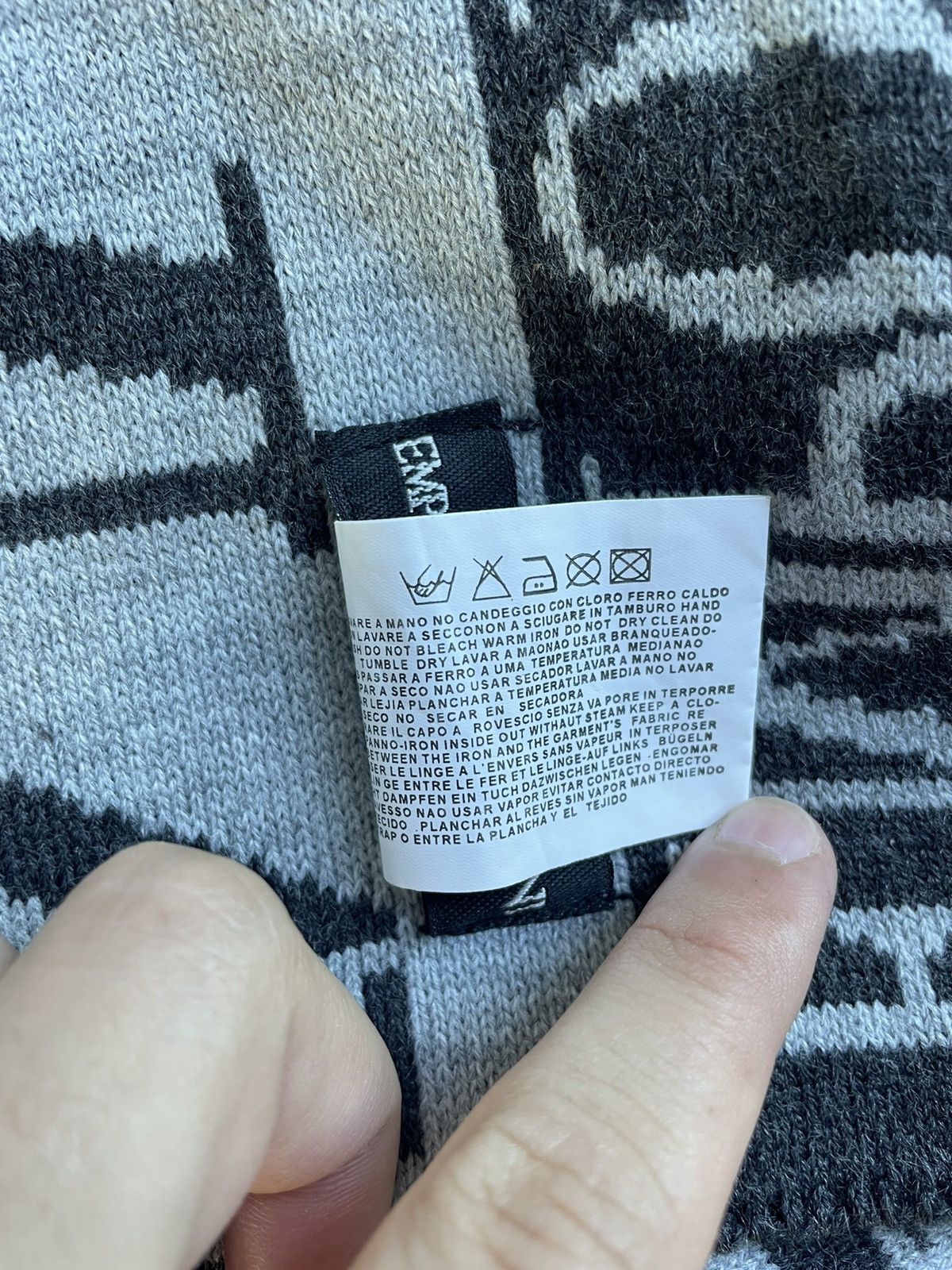 Emporio Armani Emporio Armani multi logo vintage scarf Size 34 - 7 Thumbnail