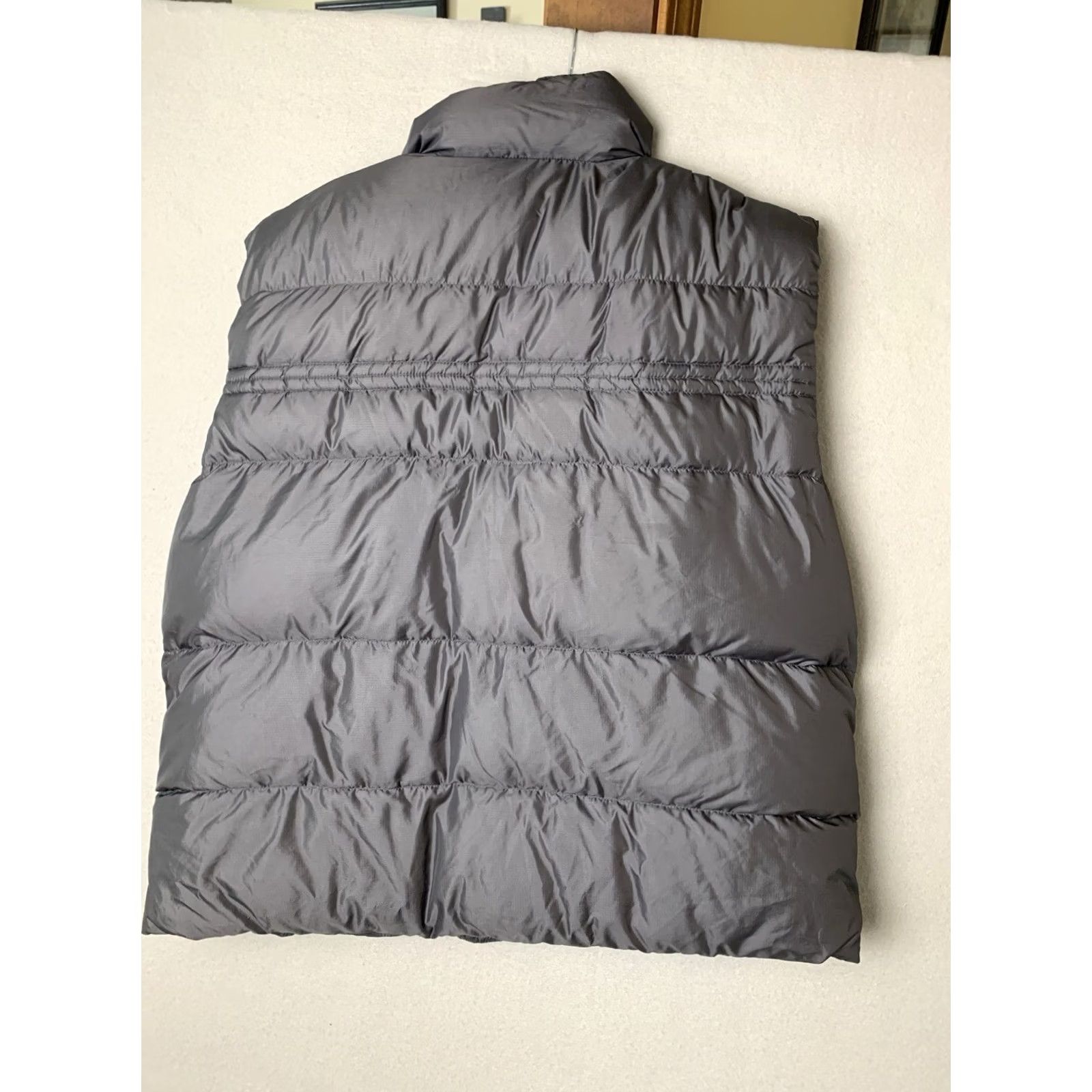Vintage Columbia Vest Mens XL Gray Down Puffer Quilted Full Zip Insulated Outdoor Ski Hiking Travel Casual Autumn Winter Fall Spring Ready-to-Wear Logo Zipper Size US XL / EU 56 / 4 - 2 Thumbnail