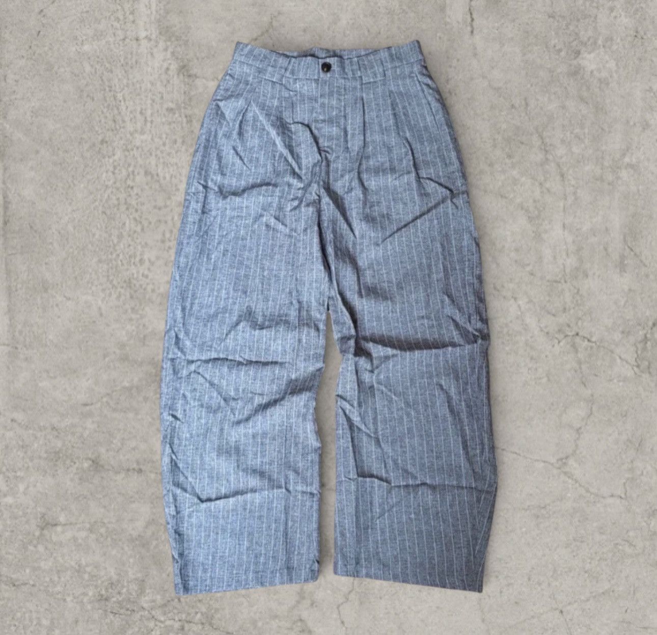 Japanese Brand Wide leg Japanese style trousers in grey pinstripe. Size L Size US 34 / EU 50 - 1 Thumbnail