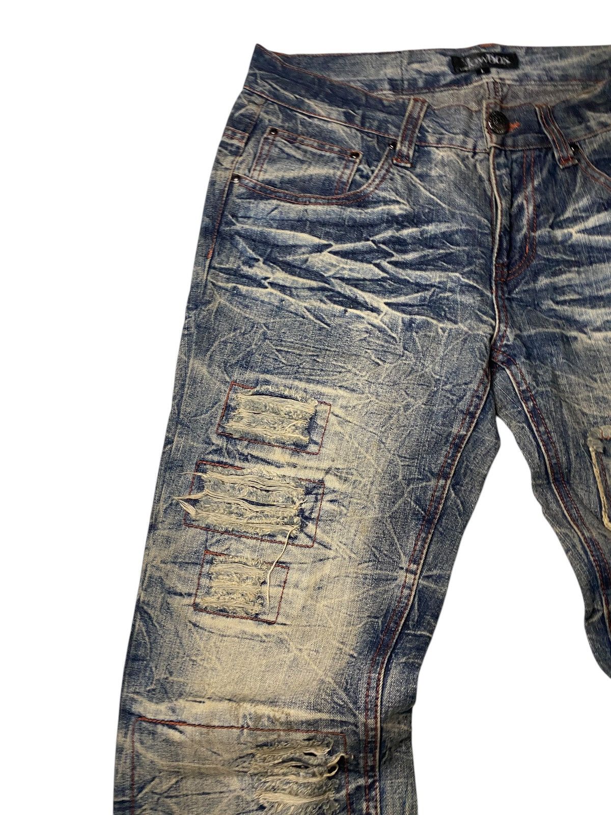 Other 2000's Lowbox Distressed Seawasb Flare Jeans Size US 31 - 5 Thumbnail