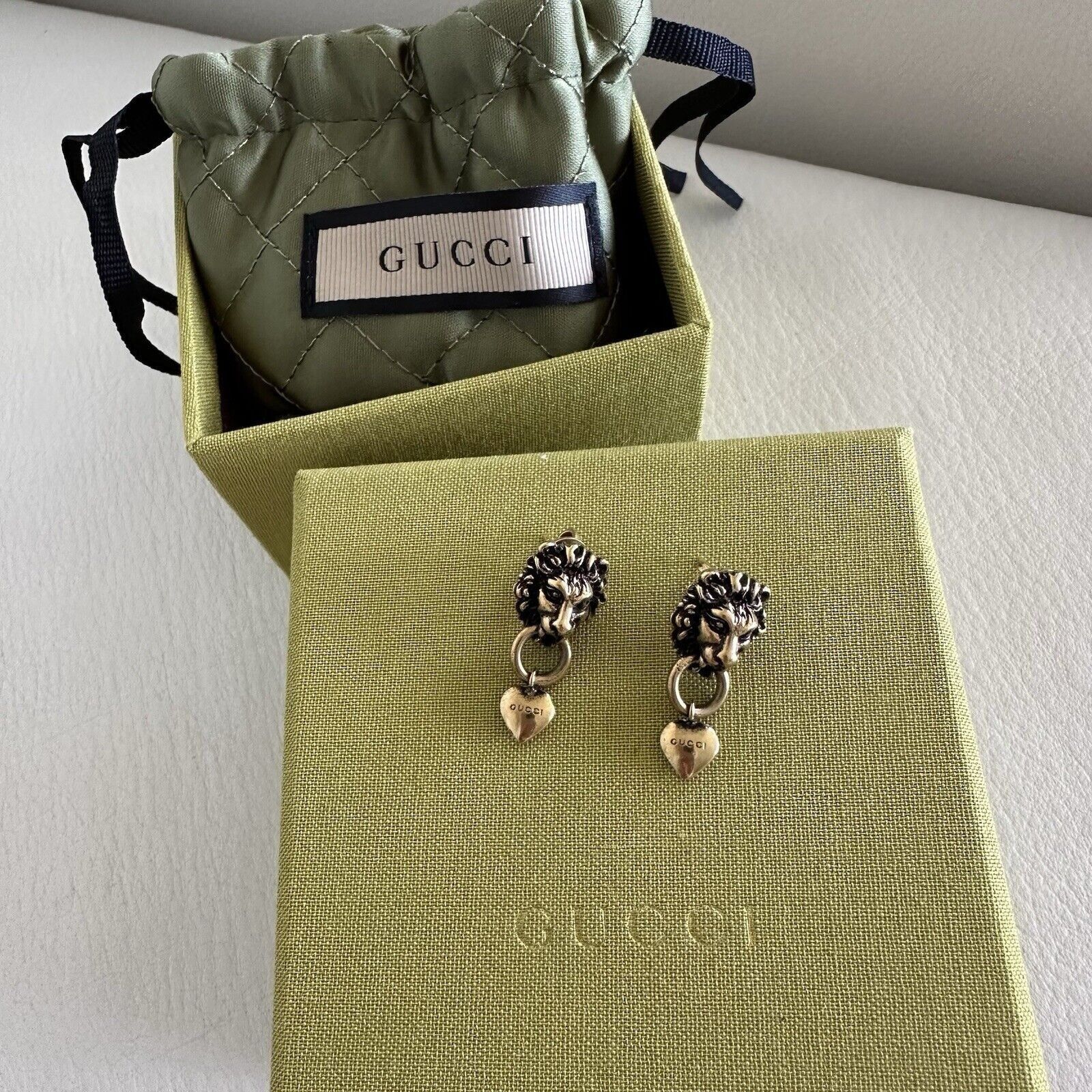 Gucci NEW GUCCI LION HEAD AND HEART EARRINGS GOLD TONE METAL Size ONE SIZE - 6 Thumbnail