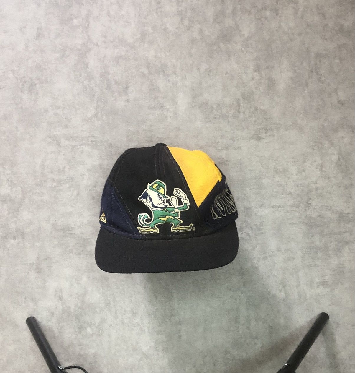 Vintage University Of Notre Dame ApexOneVintage Snapback Hat Cap 90s Size ONE SIZE - 1 Thumbnail