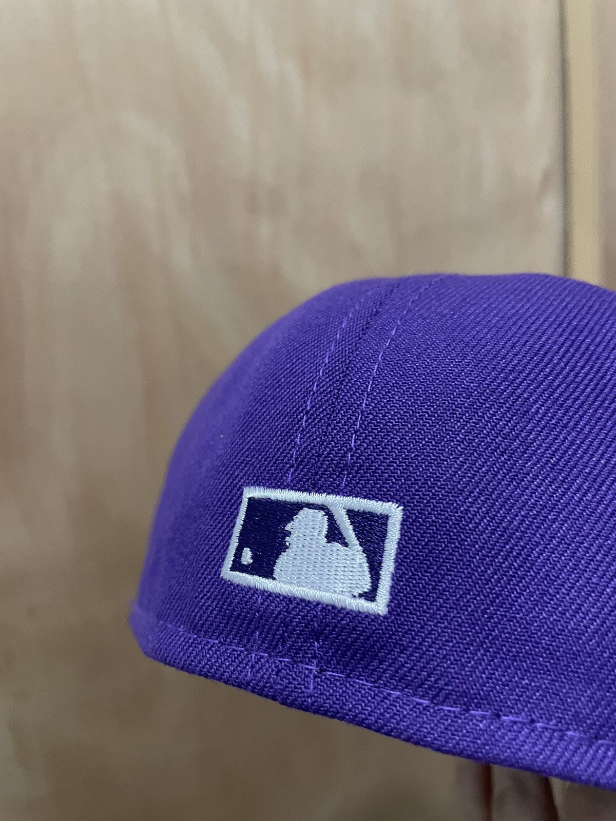New Era × New York Yankees New York Yankees purple 1999 World Series 59fifty 7 1/4 Size ONE SIZE - 5 Thumbnail
