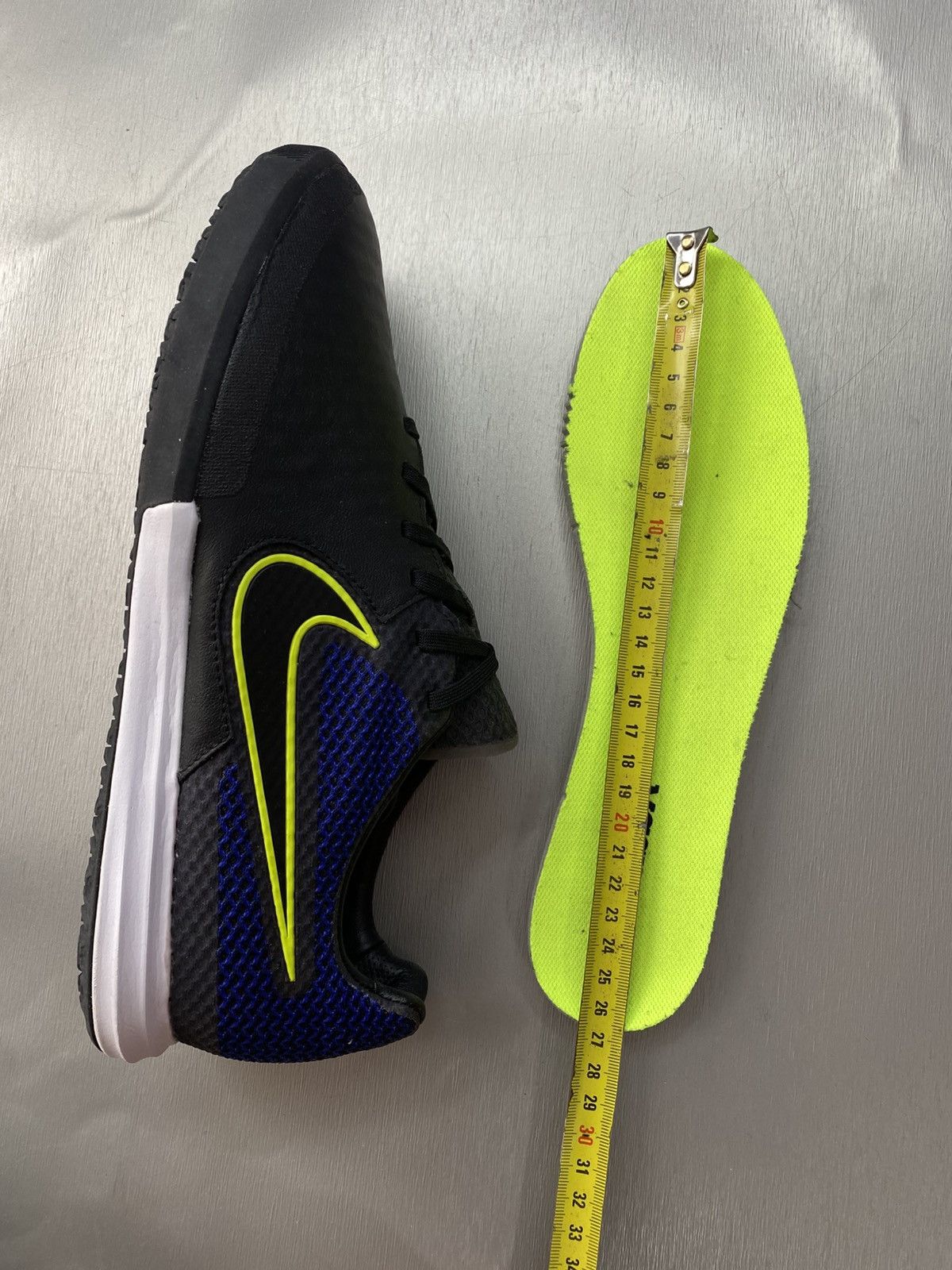 Nike Nike MagistaX Finale IC Black Navy Soccer Cleats size US 9,5 Size US 9.5 / EU 42-43 - 9 Thumbnail