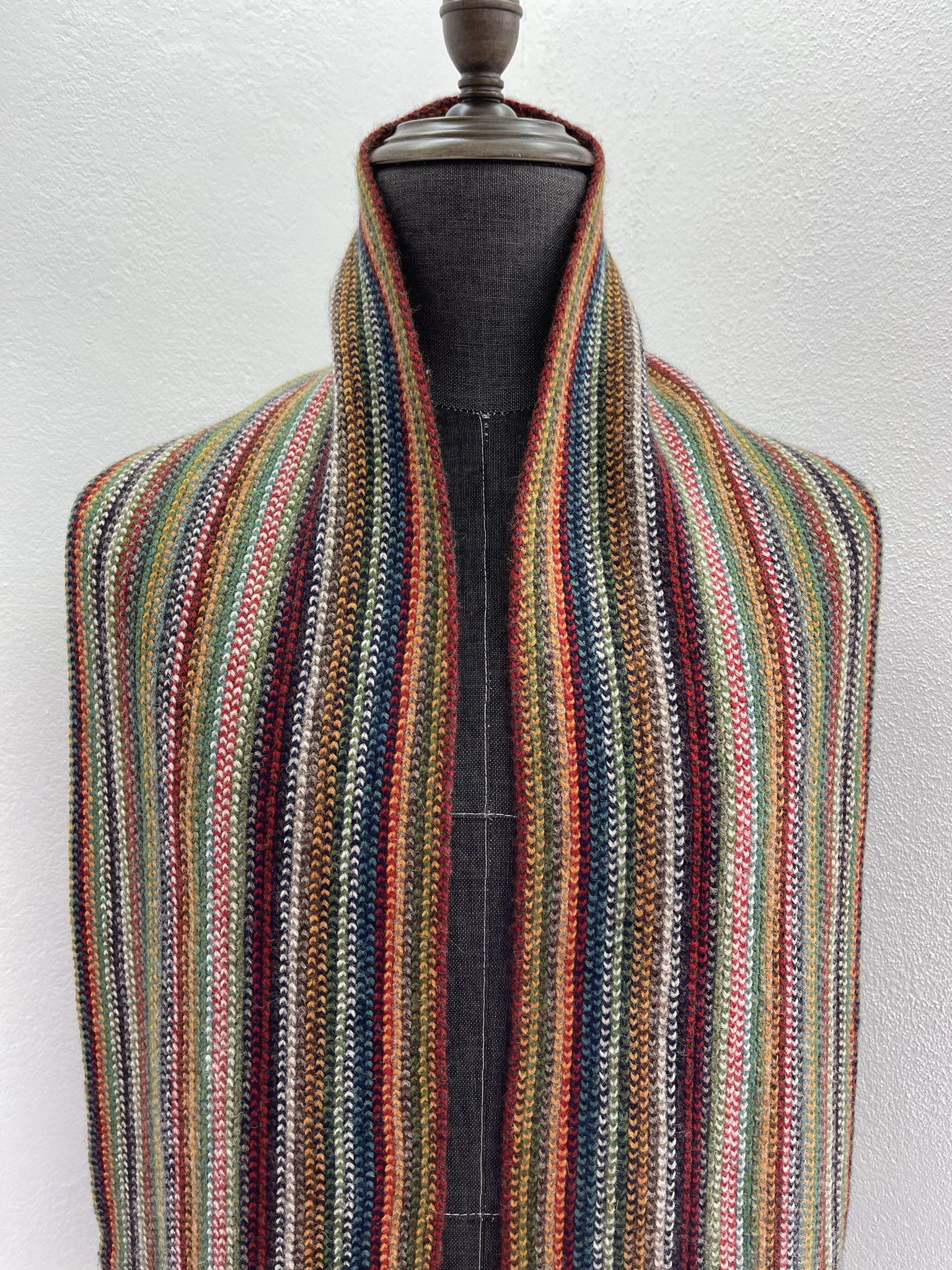 Vintage Vintage Robert Sim Edifice Scarf / Muffler - 6002 Size ONE SIZE - 2 Thumbnail