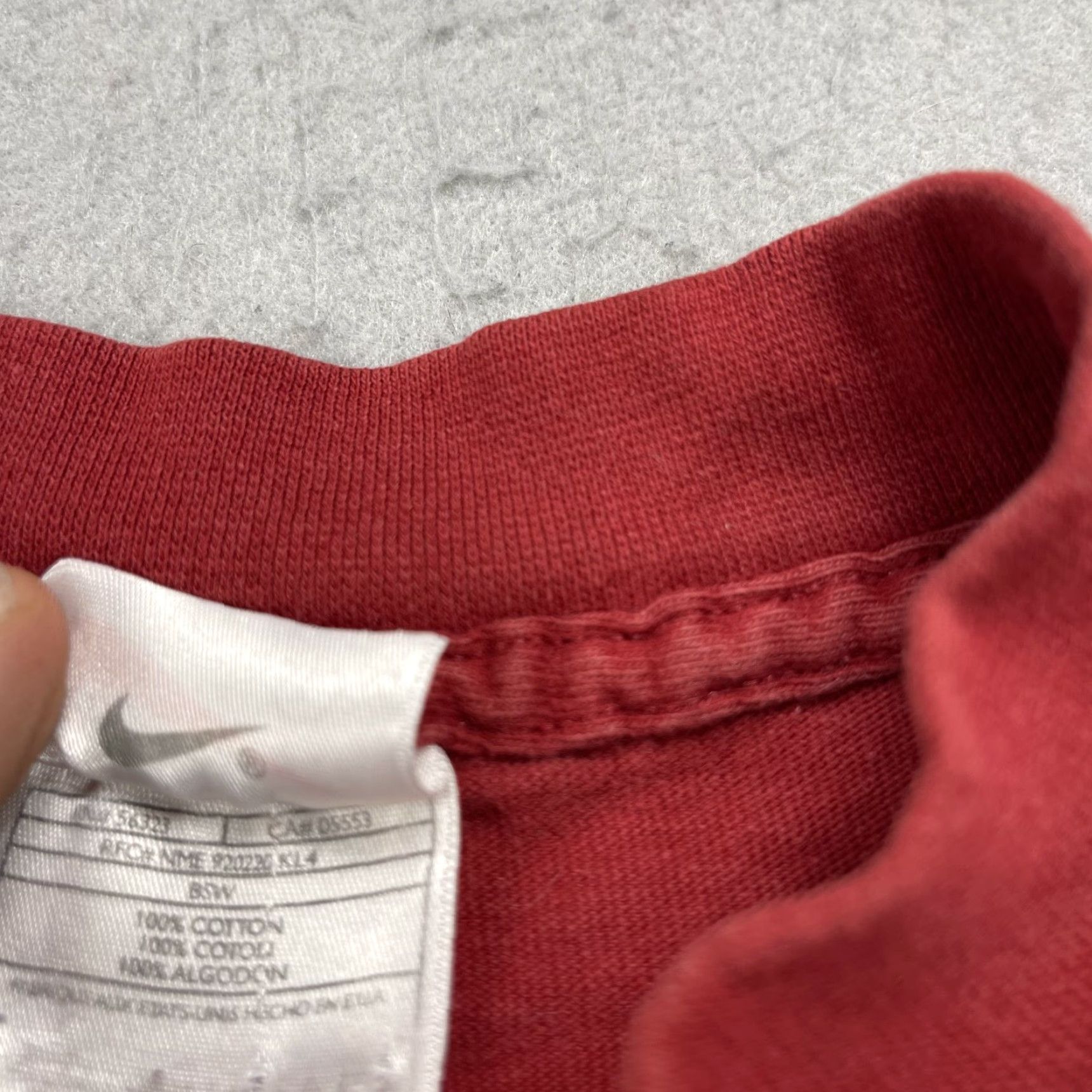 Nike VINTAGE Nike Shirt Mens Large Red Sunday Tiger Woods Golf Mock Neck Tee Logo 90s Size US L / EU 52-54 / 3 - 5 Thumbnail